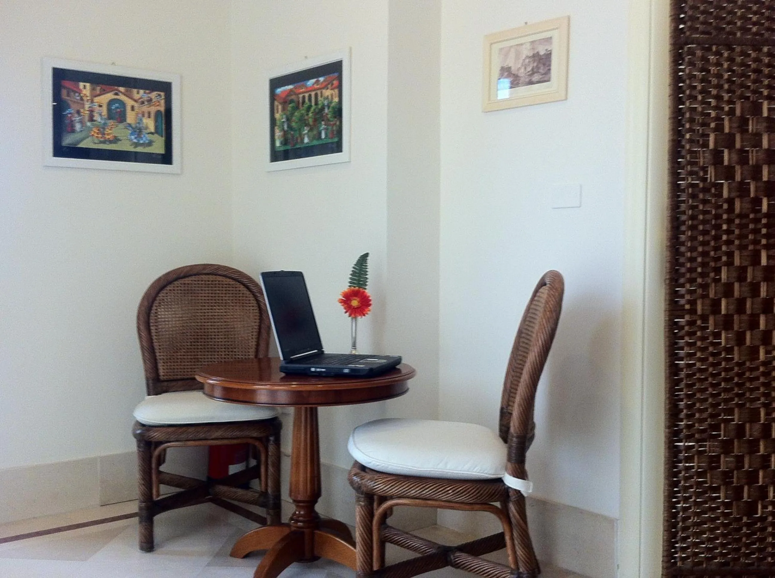 Business facilities in Hotel Palace 4S