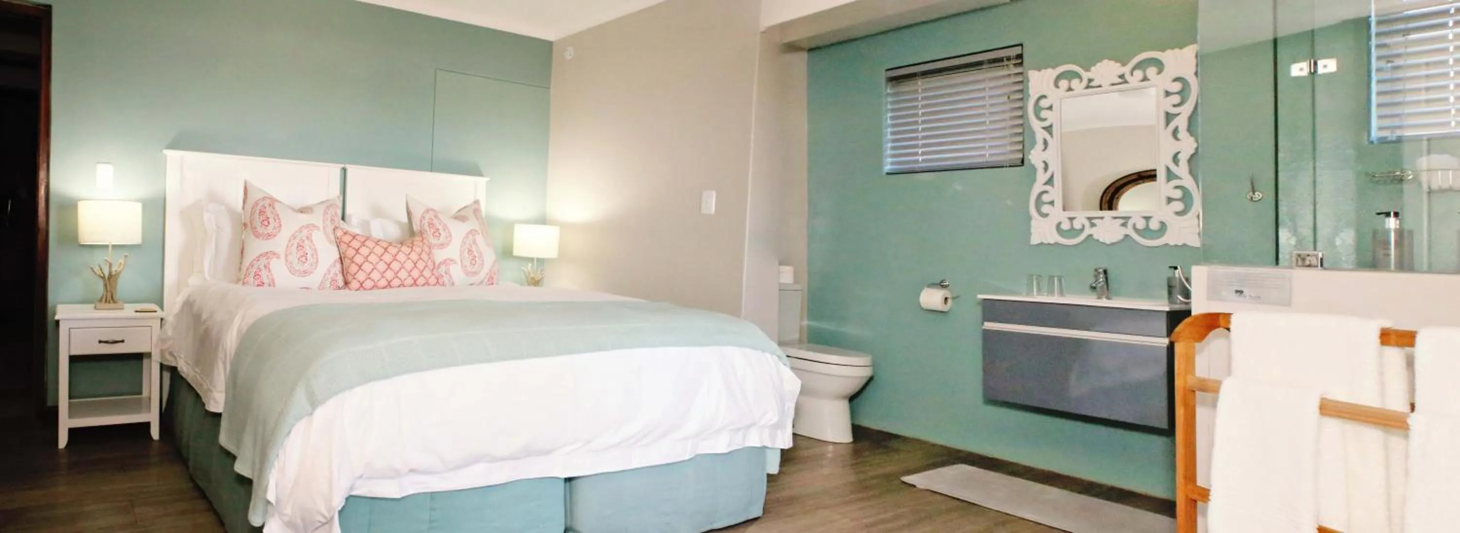 Photo of the whole room, Bed in Little Rock Guesthouse