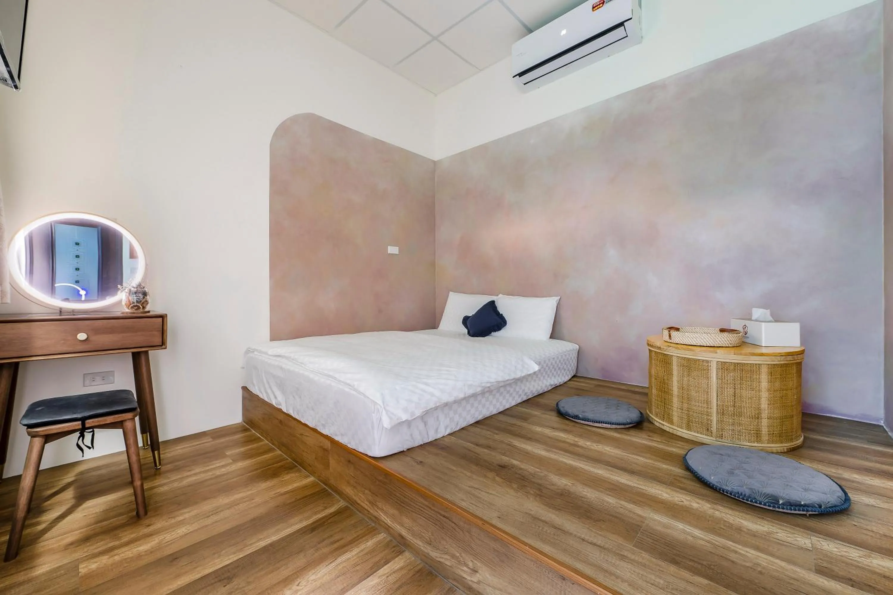 Bed in Little Lost B&B l Family&Pet Friendly