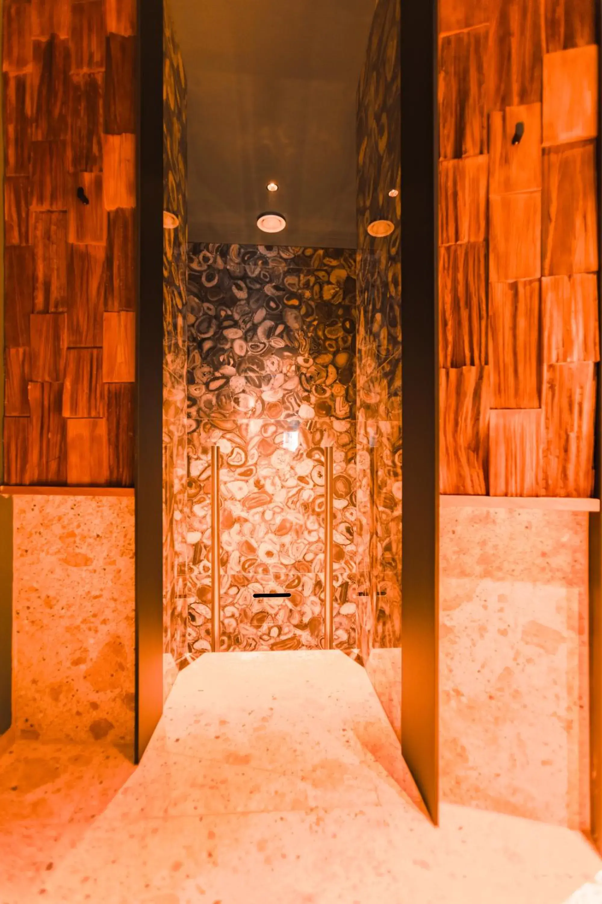 Spa and wellness centre/facilities, Bed in Hotel Mürren Palace Spa and wellness centre/facilities, Bed in Hotel Mürren Palace