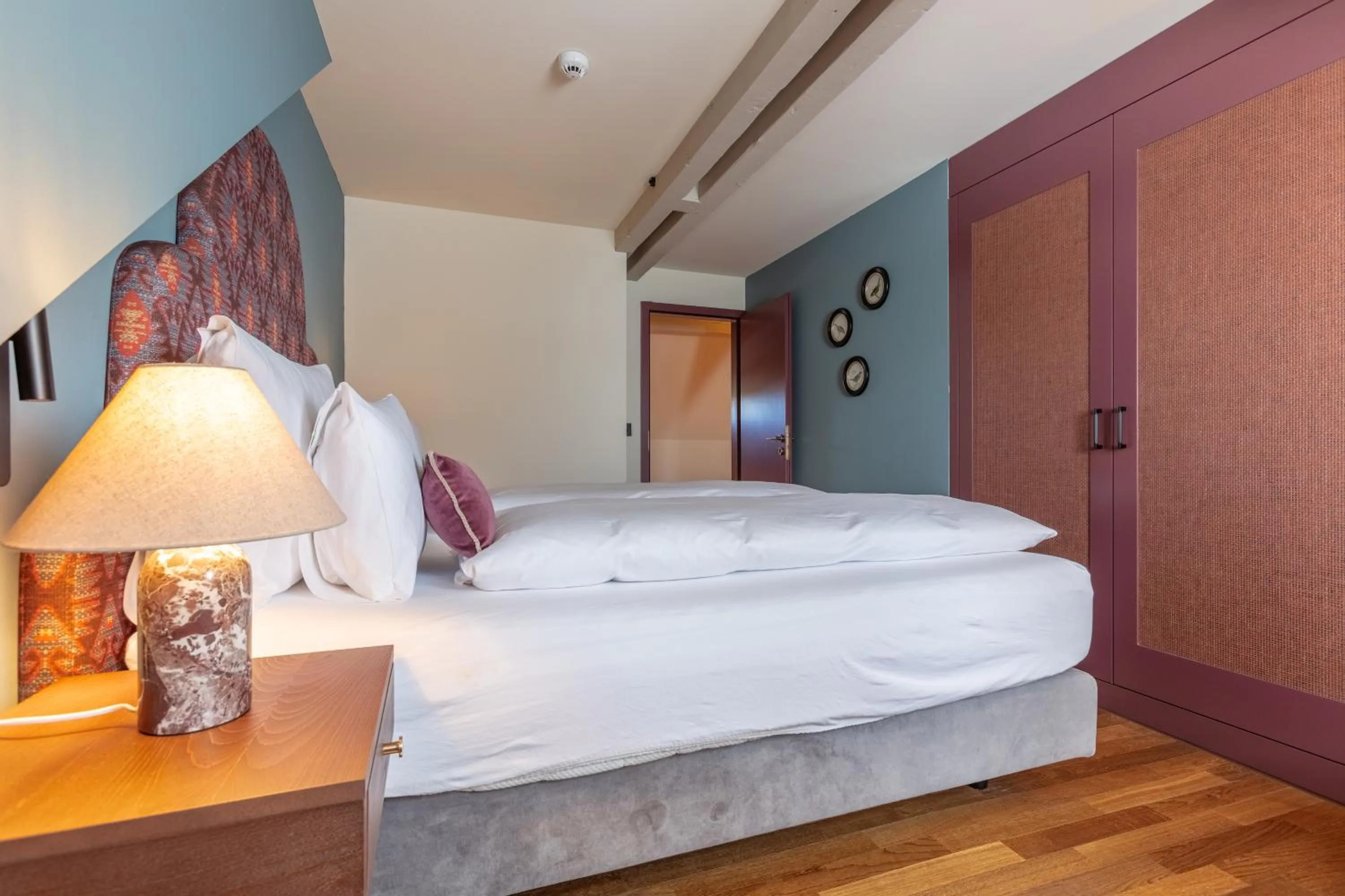 Bed in Hotel Mürren Palace