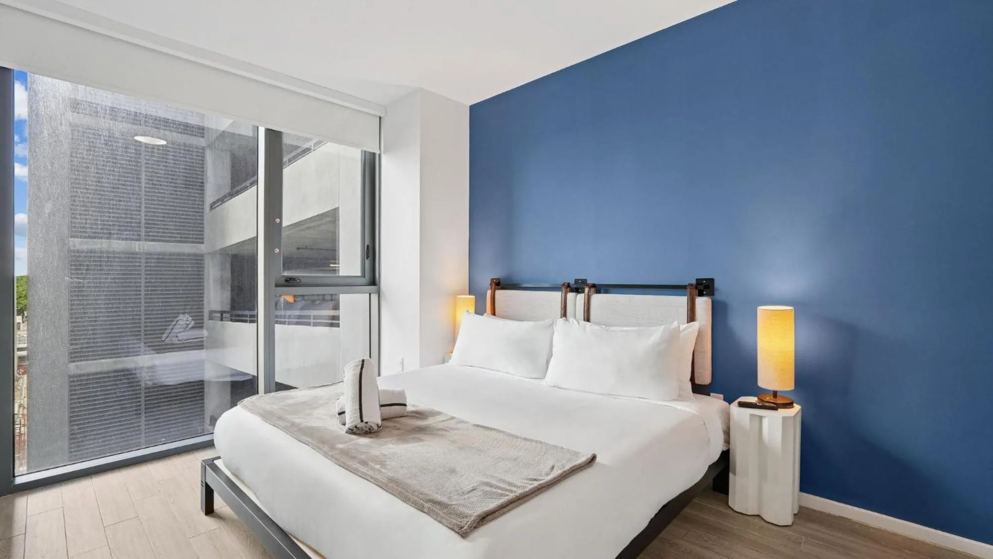 Bed in Sentral Alea Miami