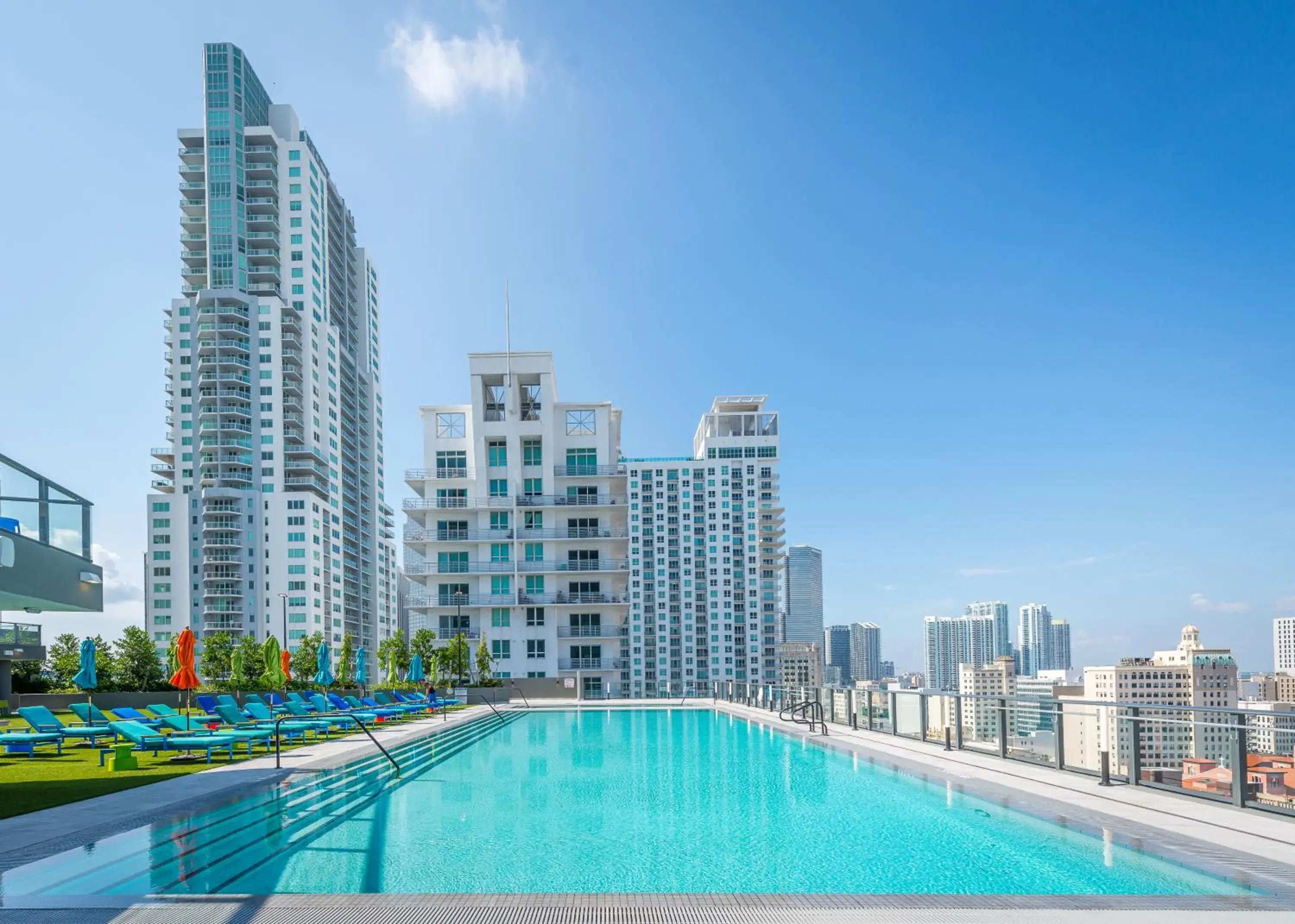 Property building in Sentral Alea Miami Property building in Sentral Alea Miami