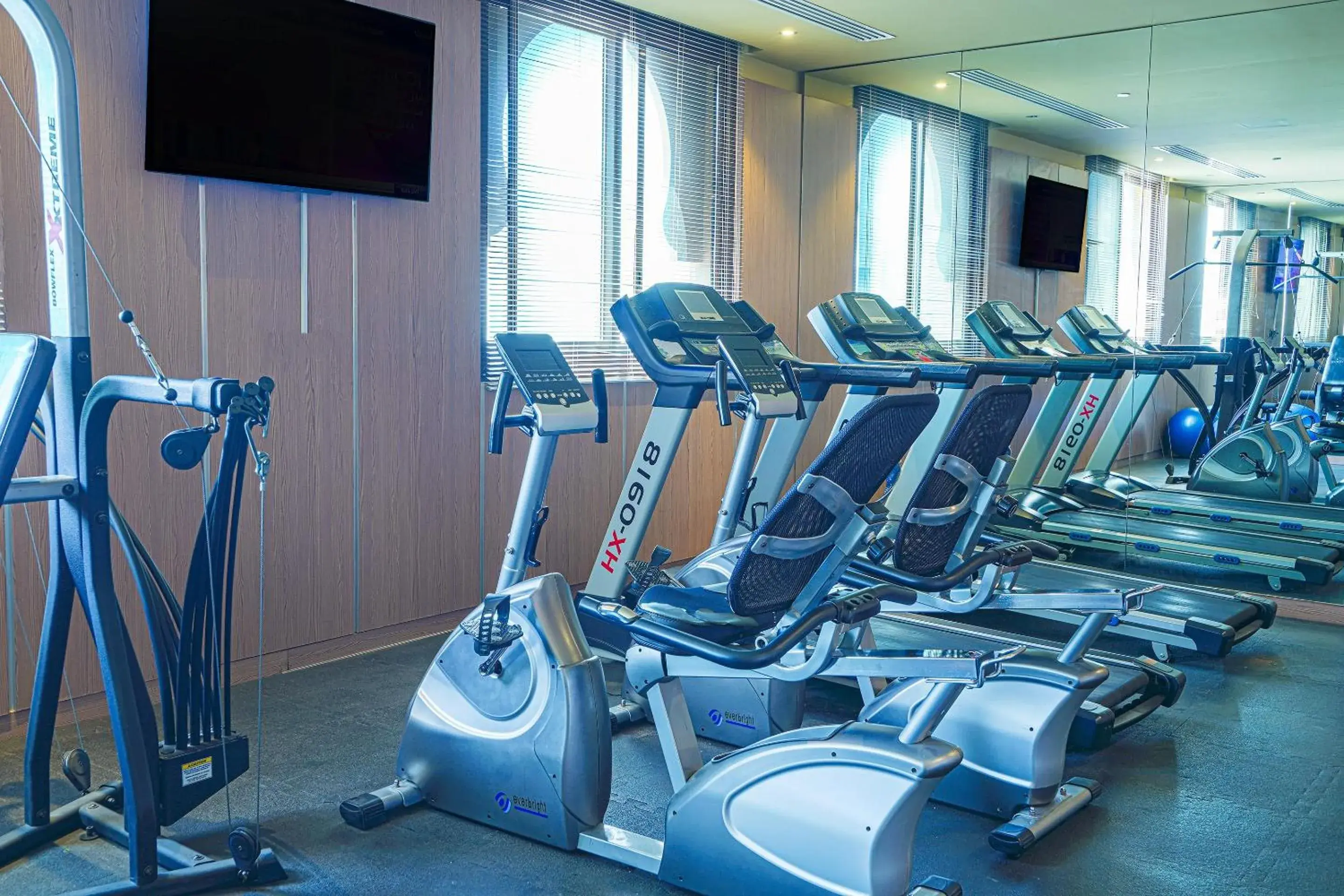 Fitness centre/facilities in Palette Royal Reflections Hotel and Spa Dubai Fitness centre/facilities in Palette Royal Reflections Hotel and Spa Dubai
