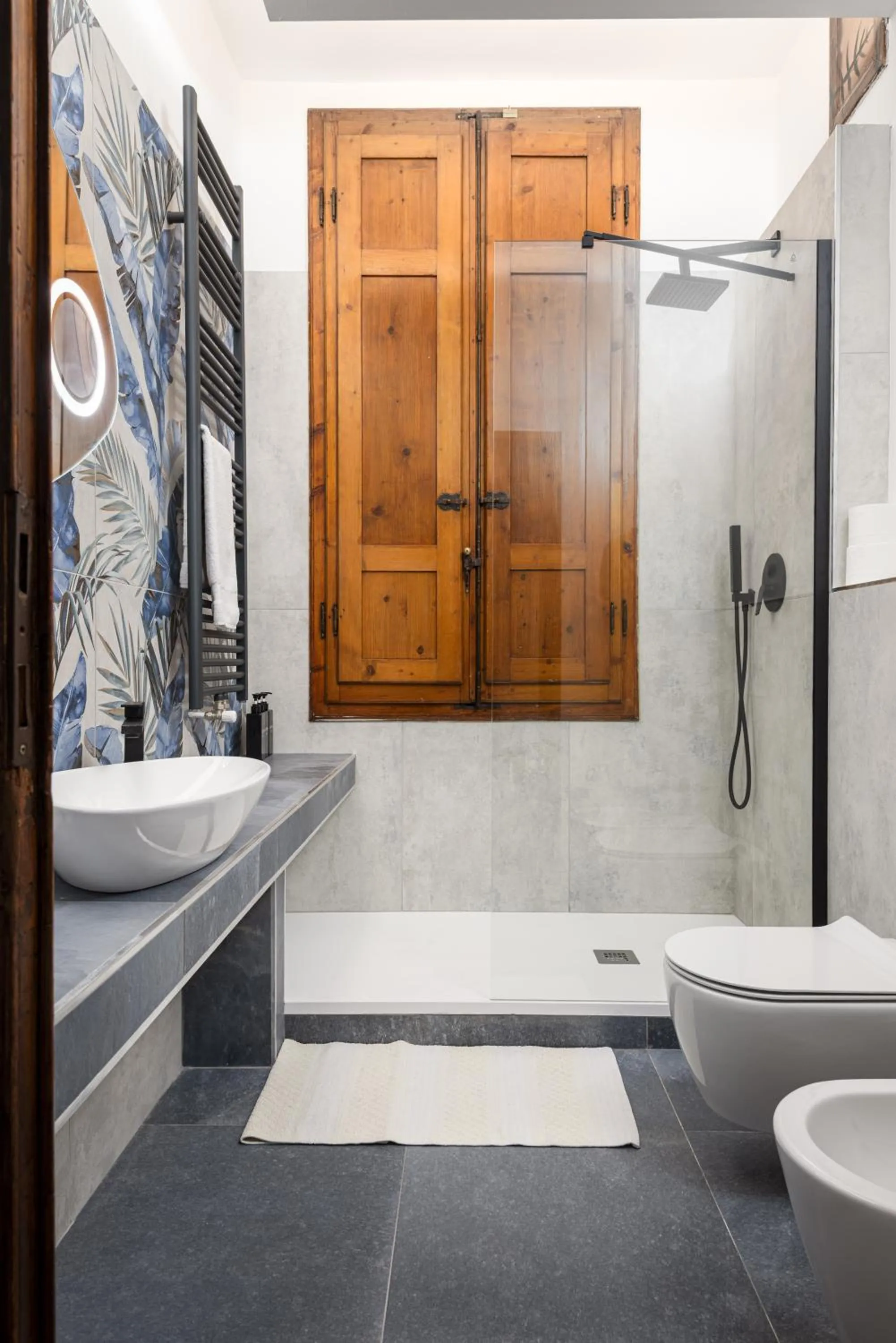 Bathroom in Strange Uncle B&B