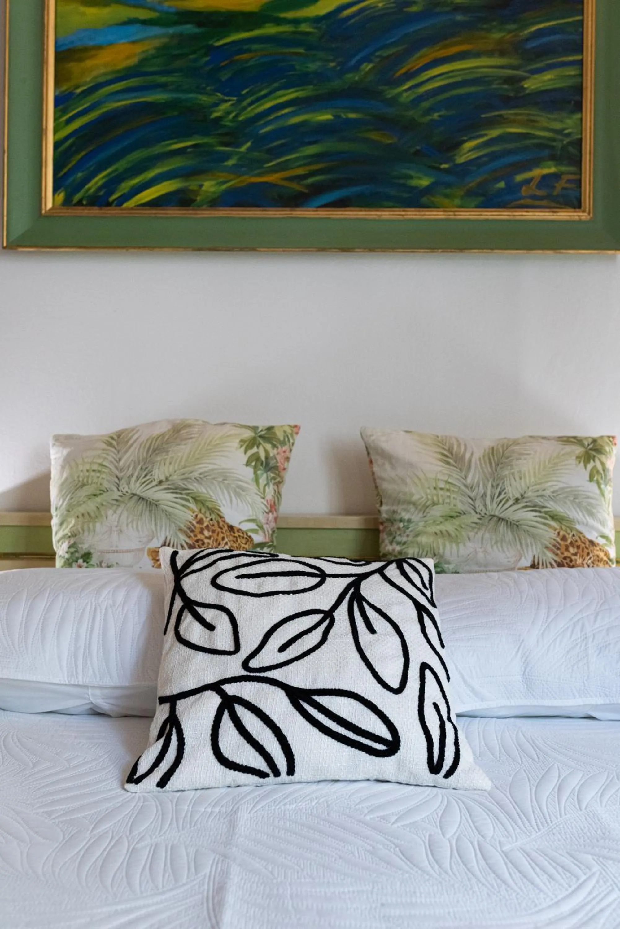 Decorative detail, Bed in Strange Uncle B&B