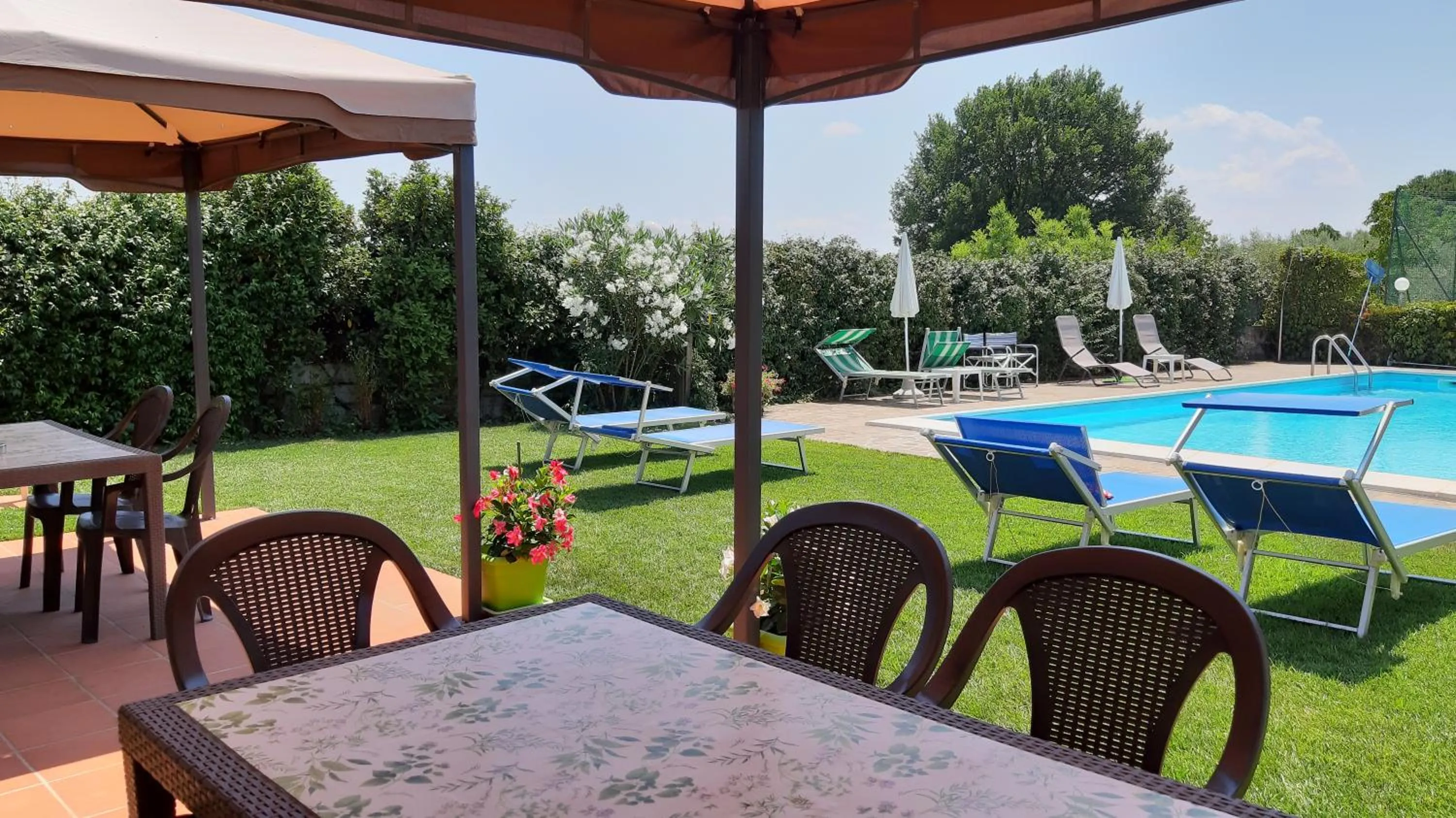 Garden view in La Casa delle Rondini
