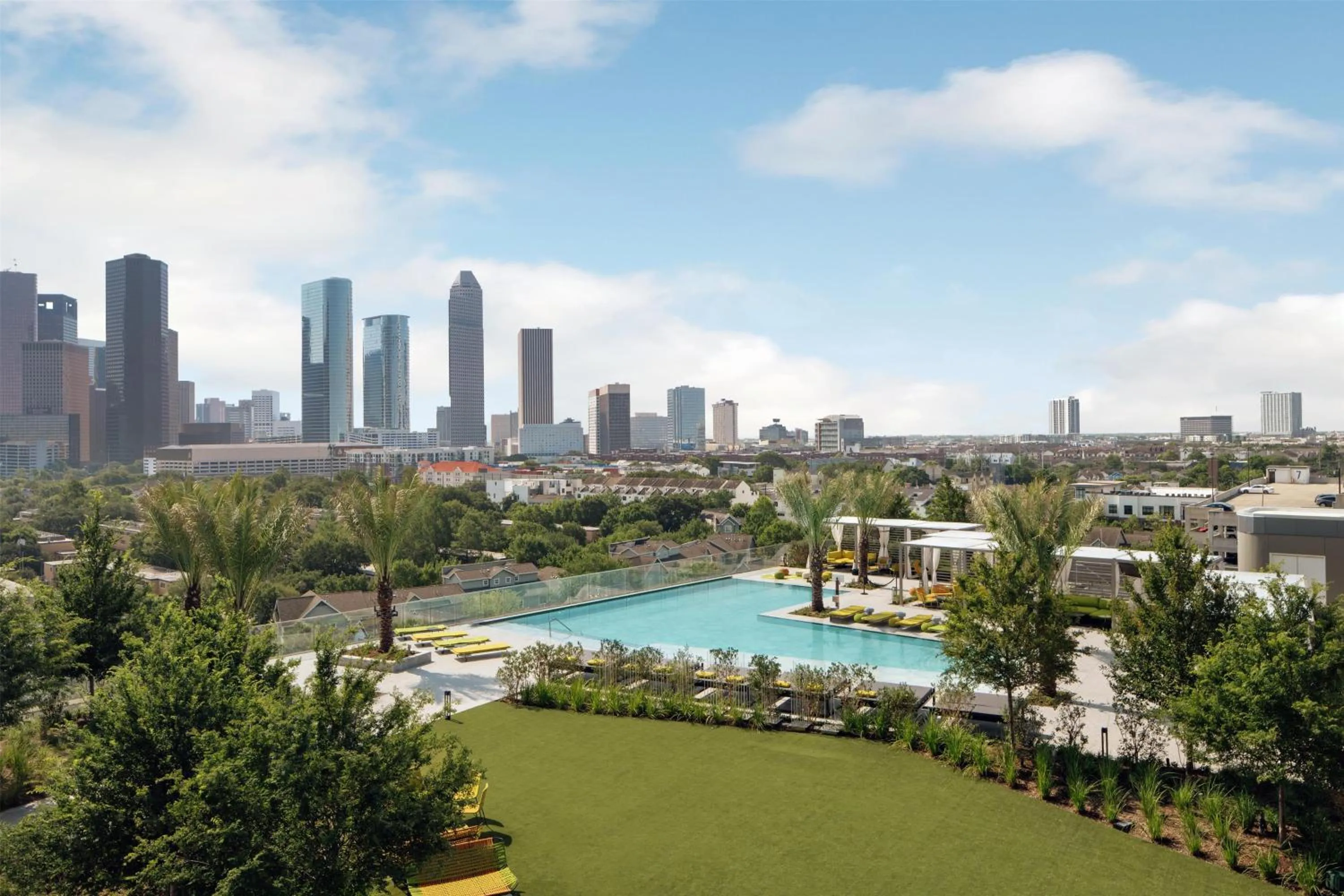 Photo of the whole room in Thompson Houston, by Hyatt