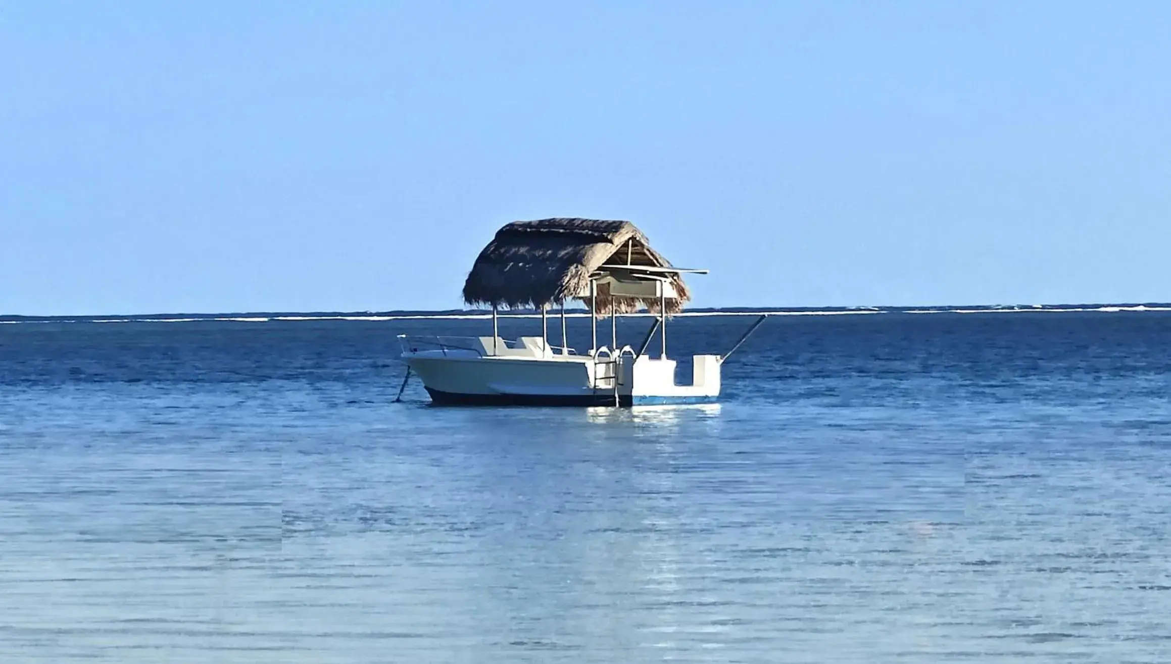 Two-Bedroom Apartment with Mountain View in La Nuit Étoilée , Restez plus, payez moins ! Two-Bedroom Apartment with Mountain View in La Nuit Étoilée , Restez plus, payez moins !