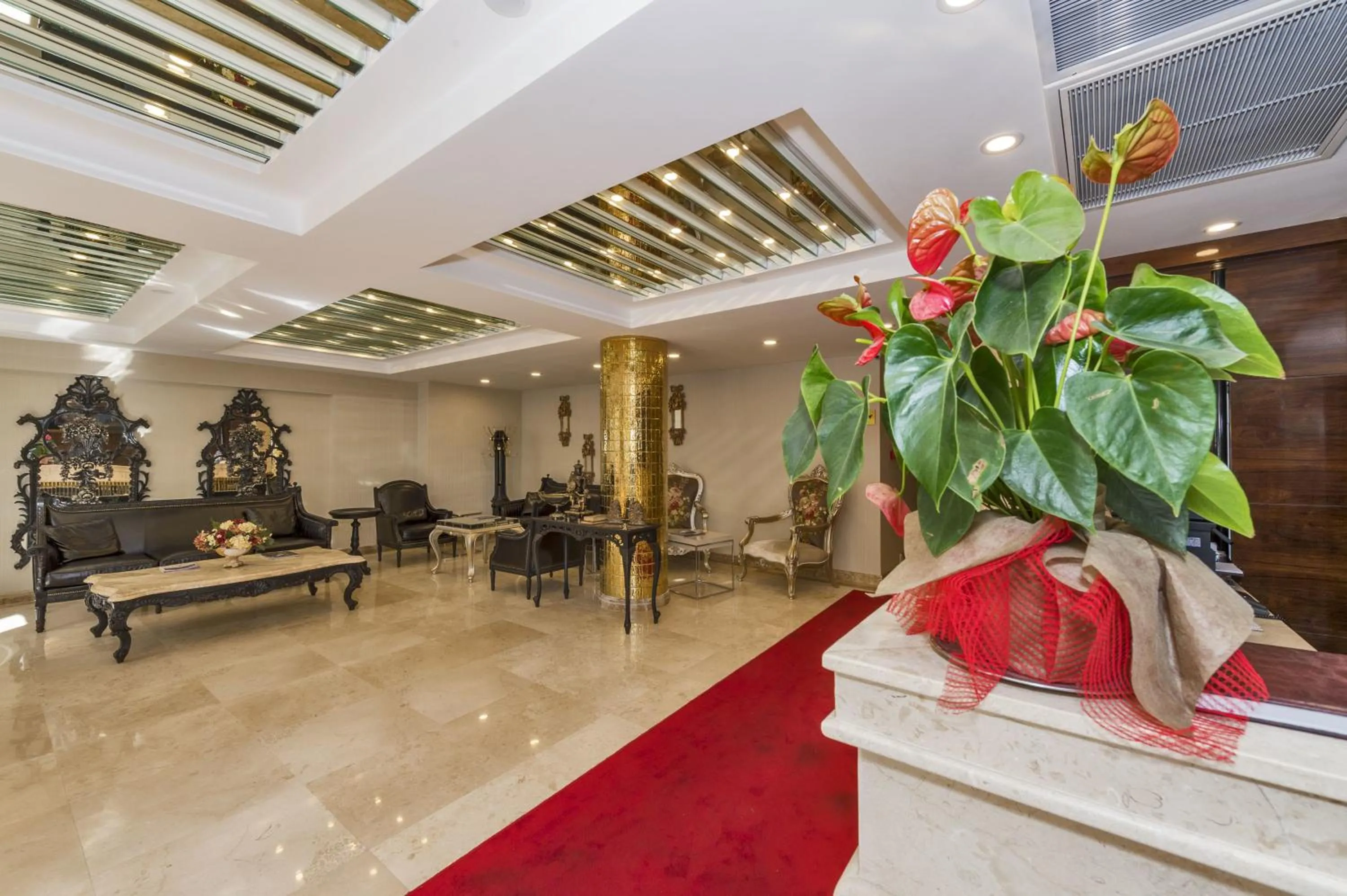 Lobby or reception in Escardın hotel