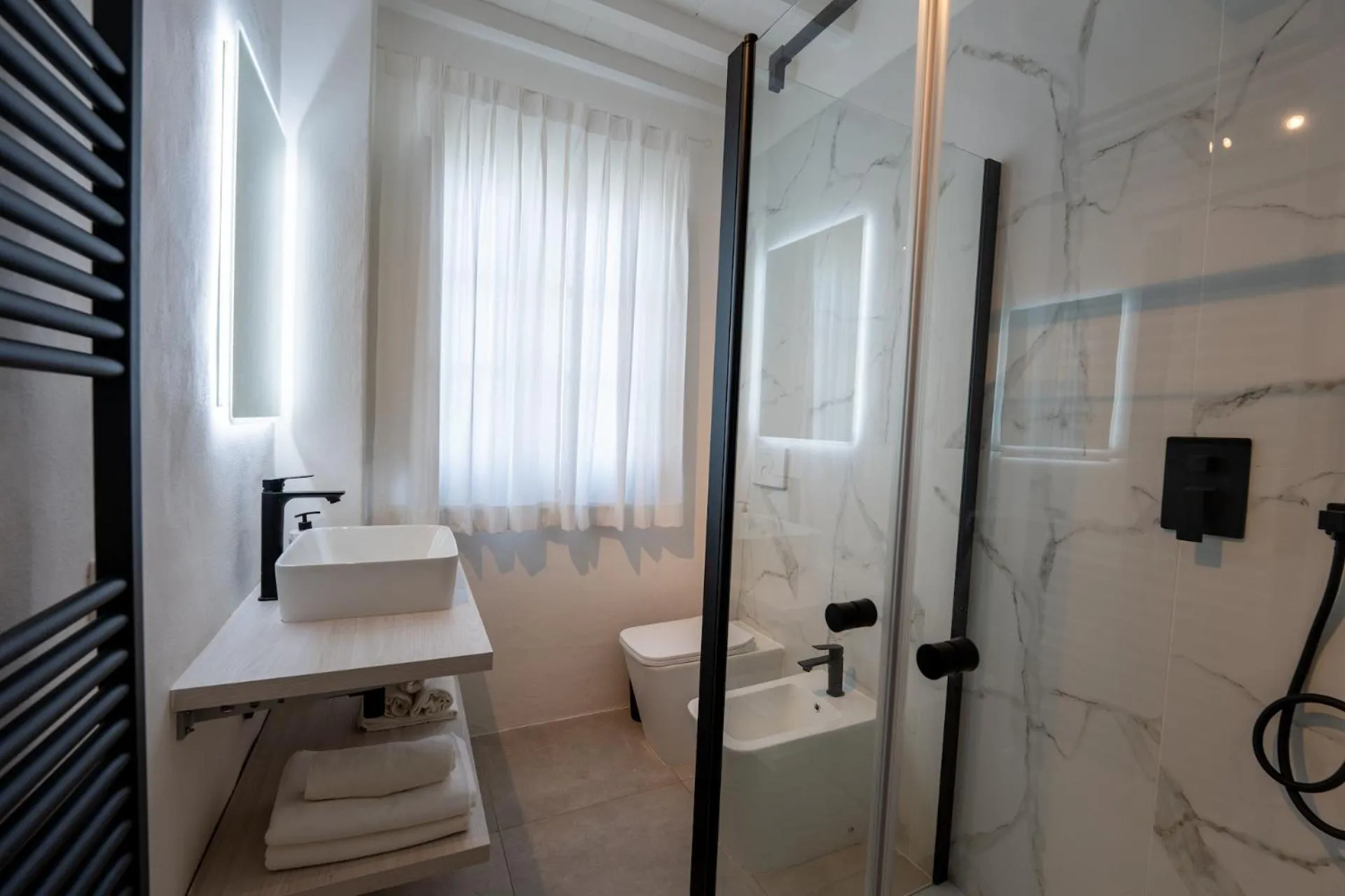 Shower in Agriturismo Antica Corte