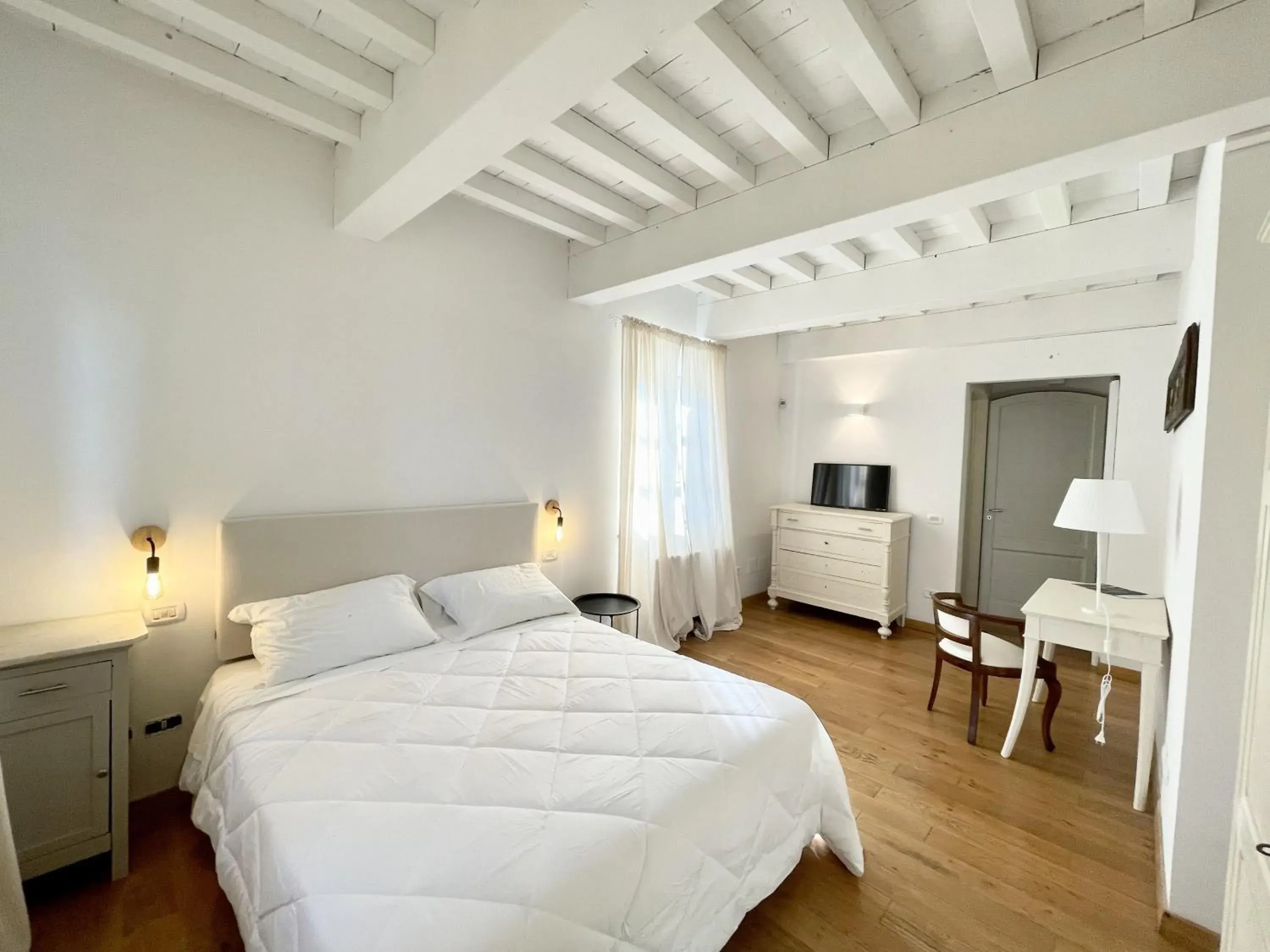 Double Room with Pool View - single occupancy in Agriturismo Antica Corte Double Room with Pool View - single occupancy in Agriturismo Antica Corte
