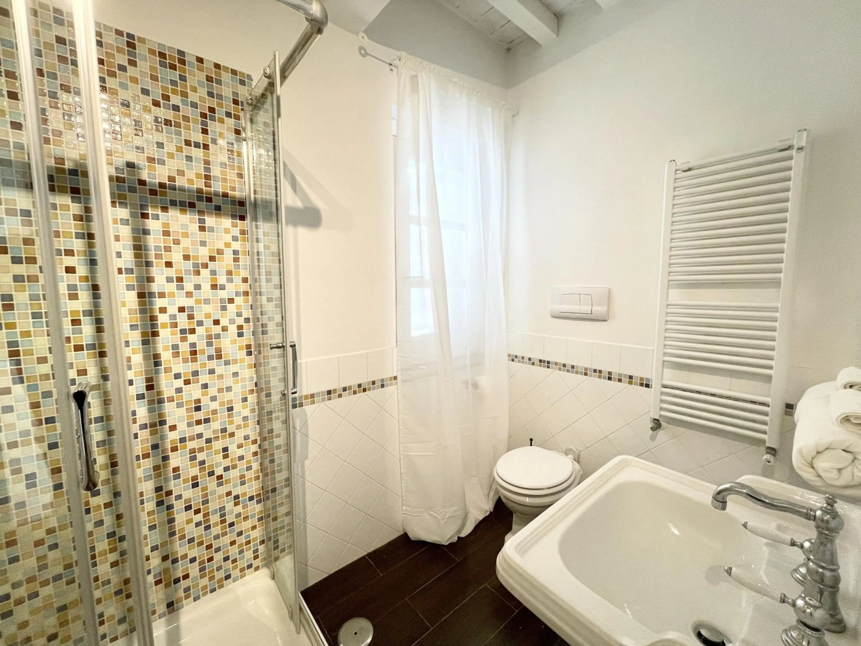 Shower in Agriturismo Antica Corte