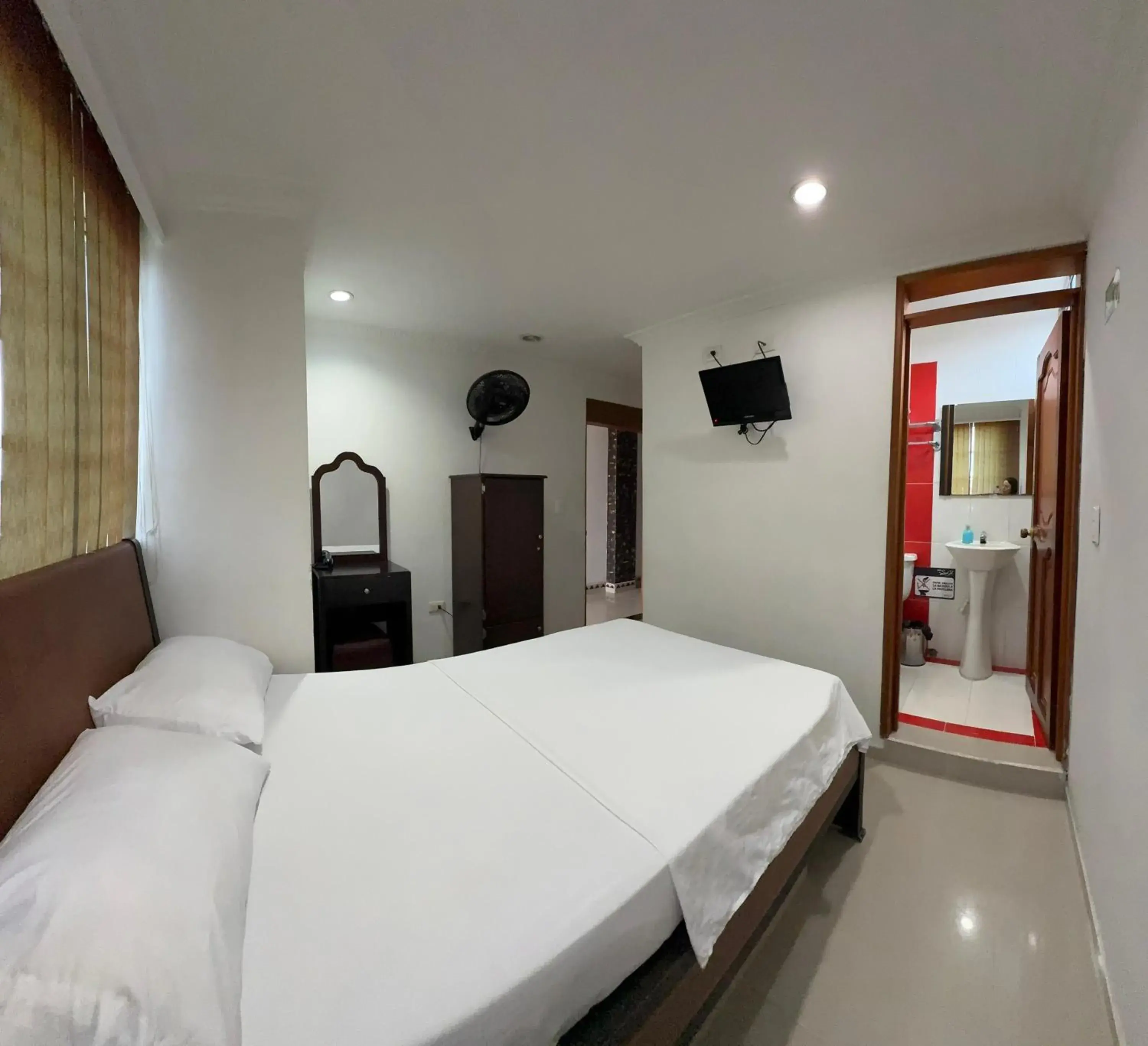 Double Room in Hotel Sangil Tuluá Double Room in Hotel Sangil Tuluá