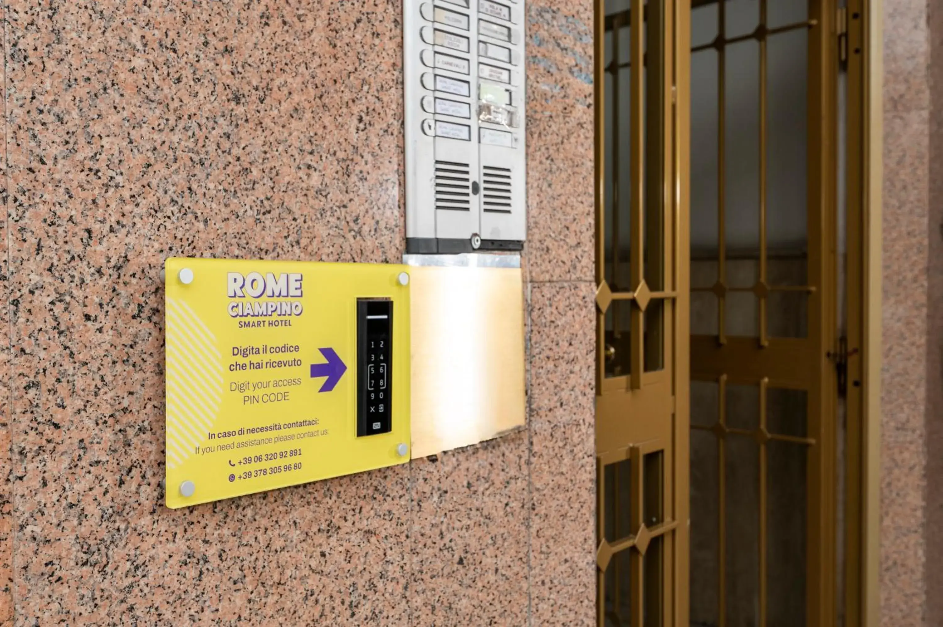 Property building in Rome Ciampino Smart Hotel Property building in Rome Ciampino Smart Hotel