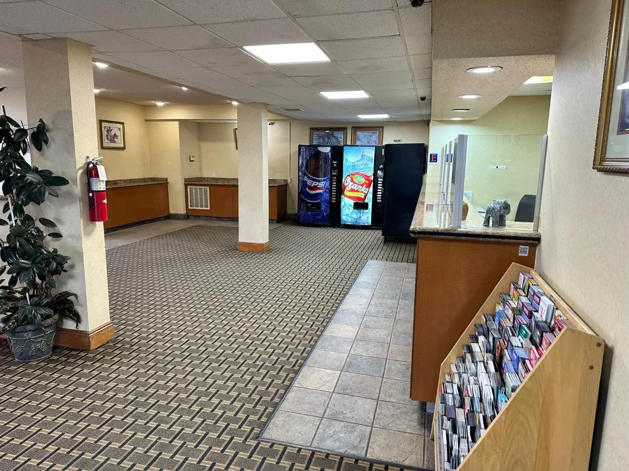 Lobby or reception in Executive Inn Lobby or reception in Executive Inn