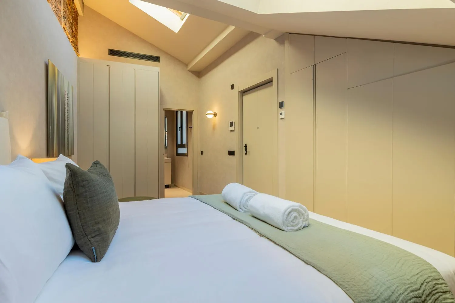 Bed in Rio by Wynwood House