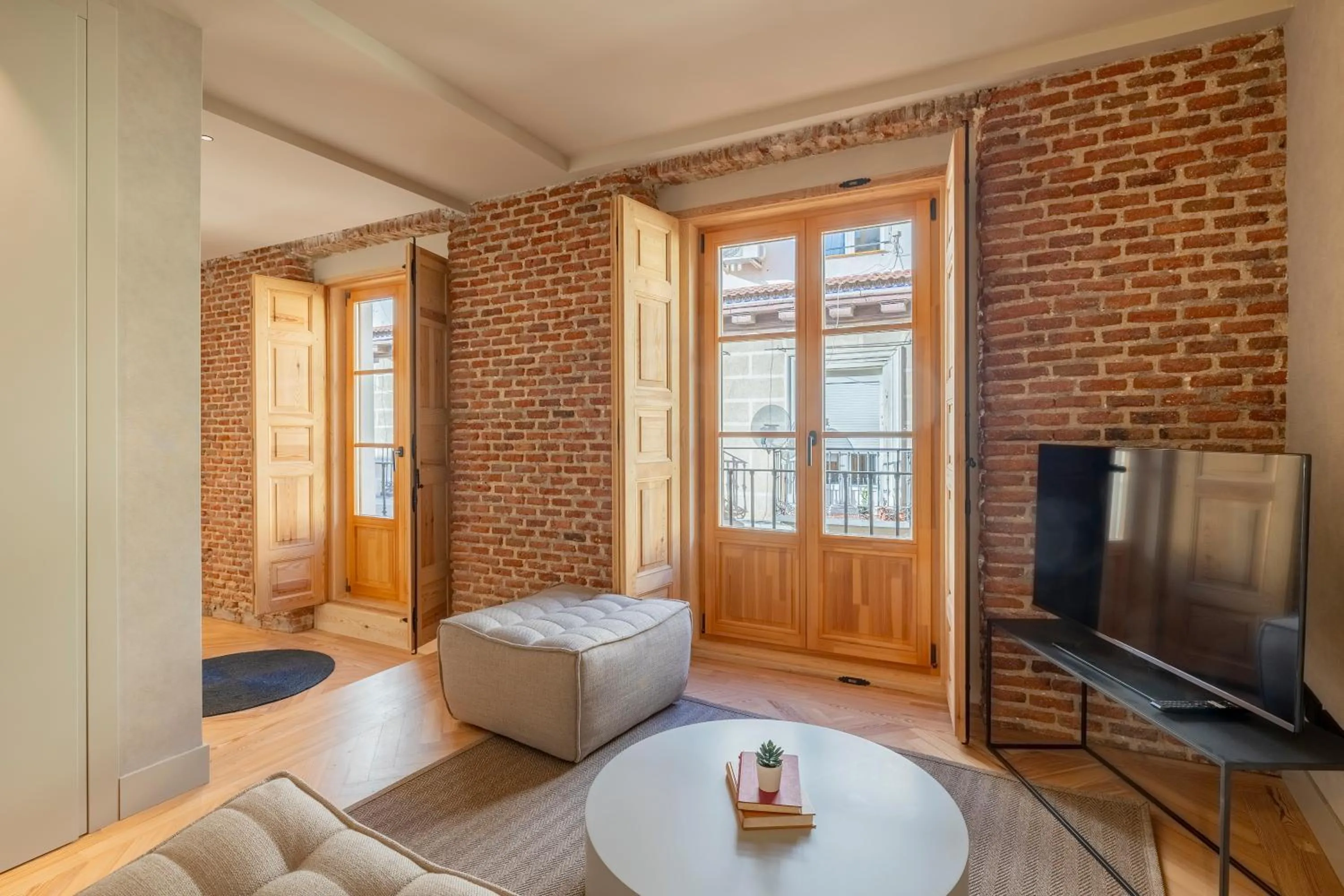 Living room in Rio by Wynwood House