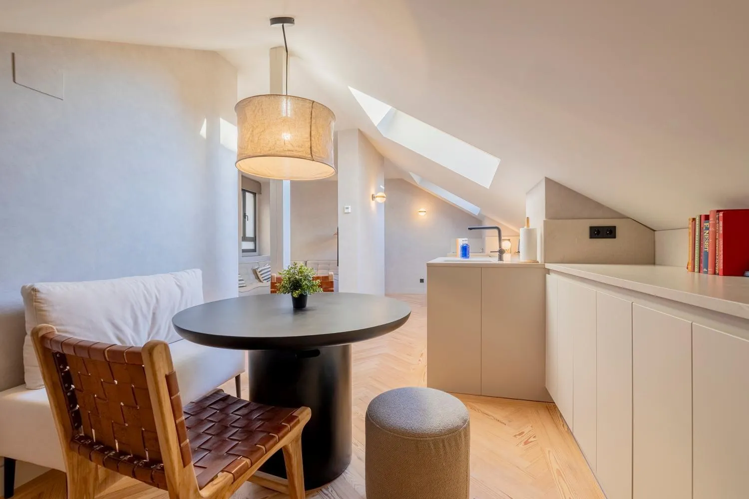 Kitchen or kitchenette in Rio by Wynwood House