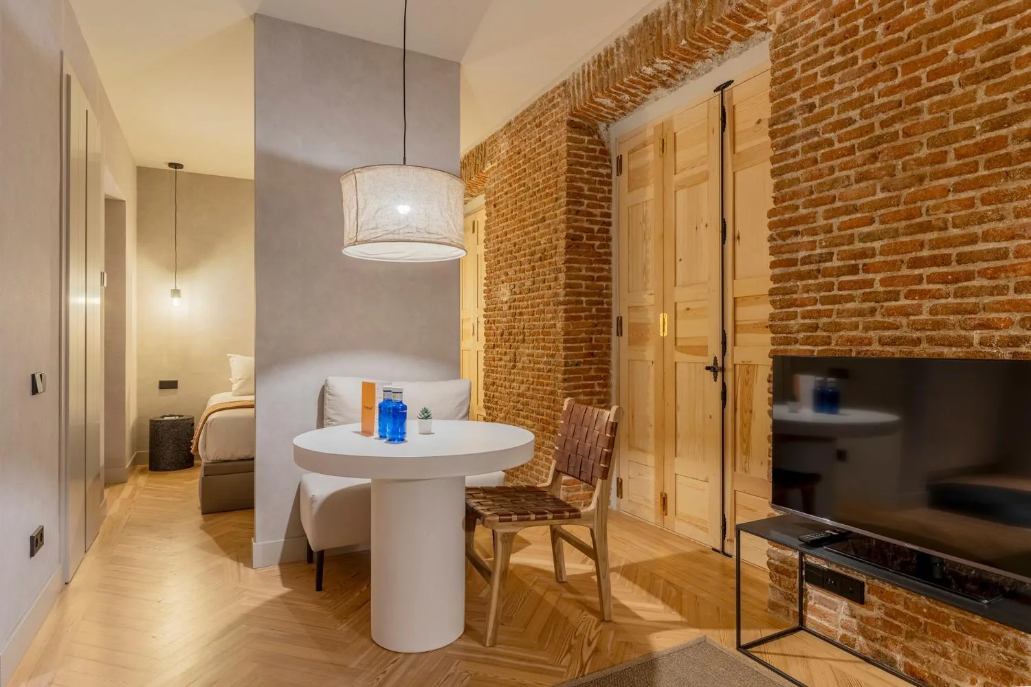 Living room in Rio by Wynwood House