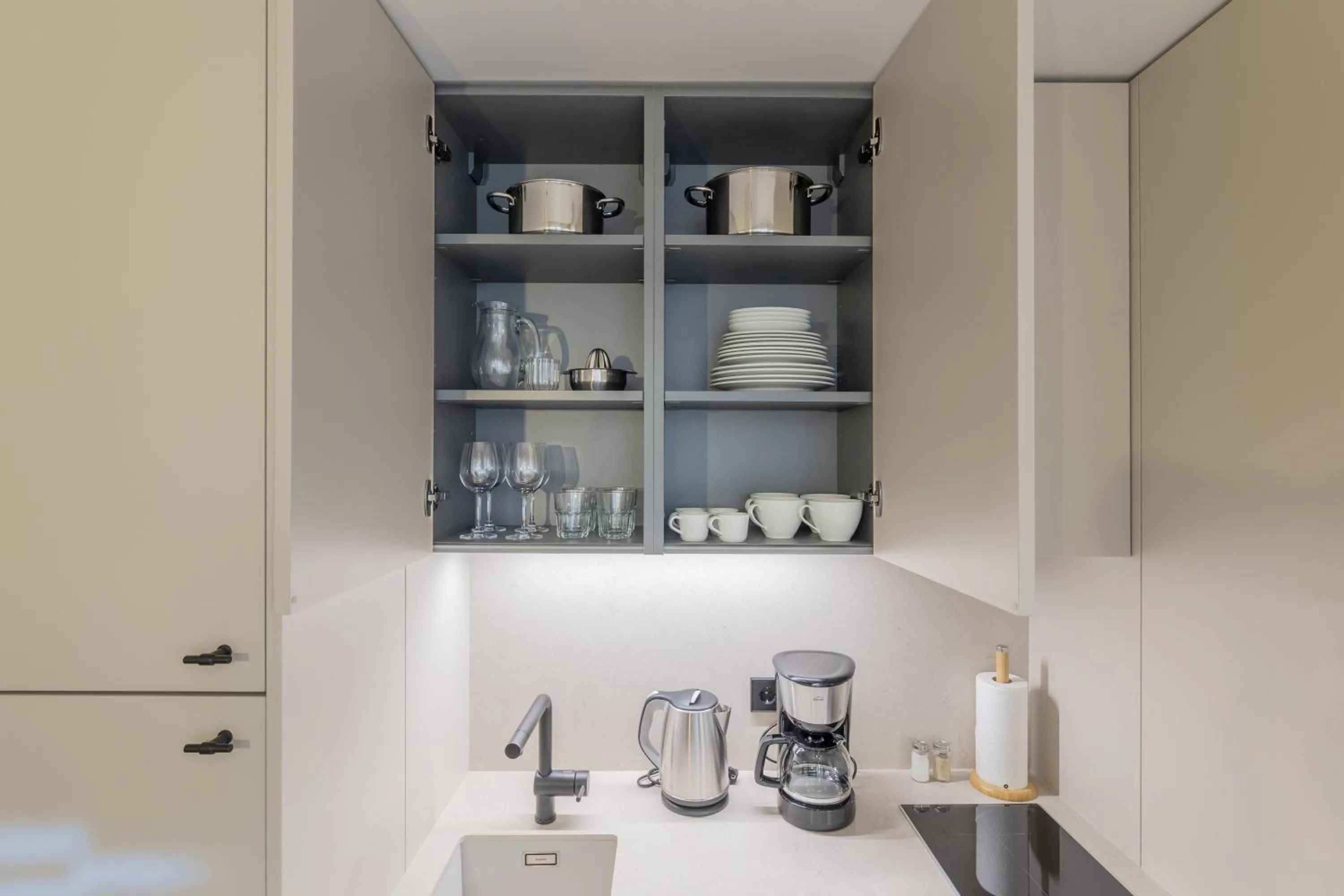 Coffee/tea facilities in Rio by Wynwood House