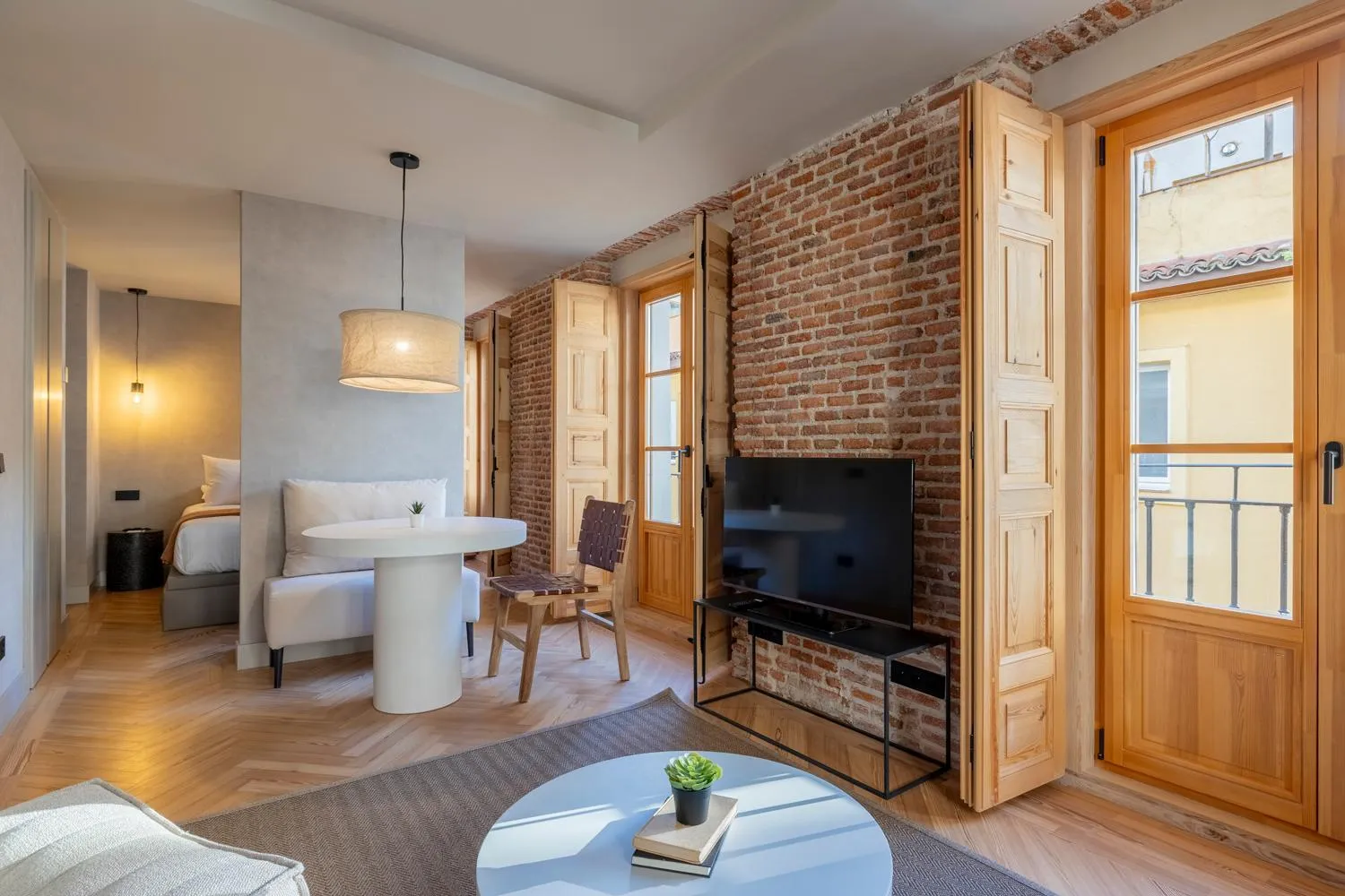 Living room in Rio by Wynwood House