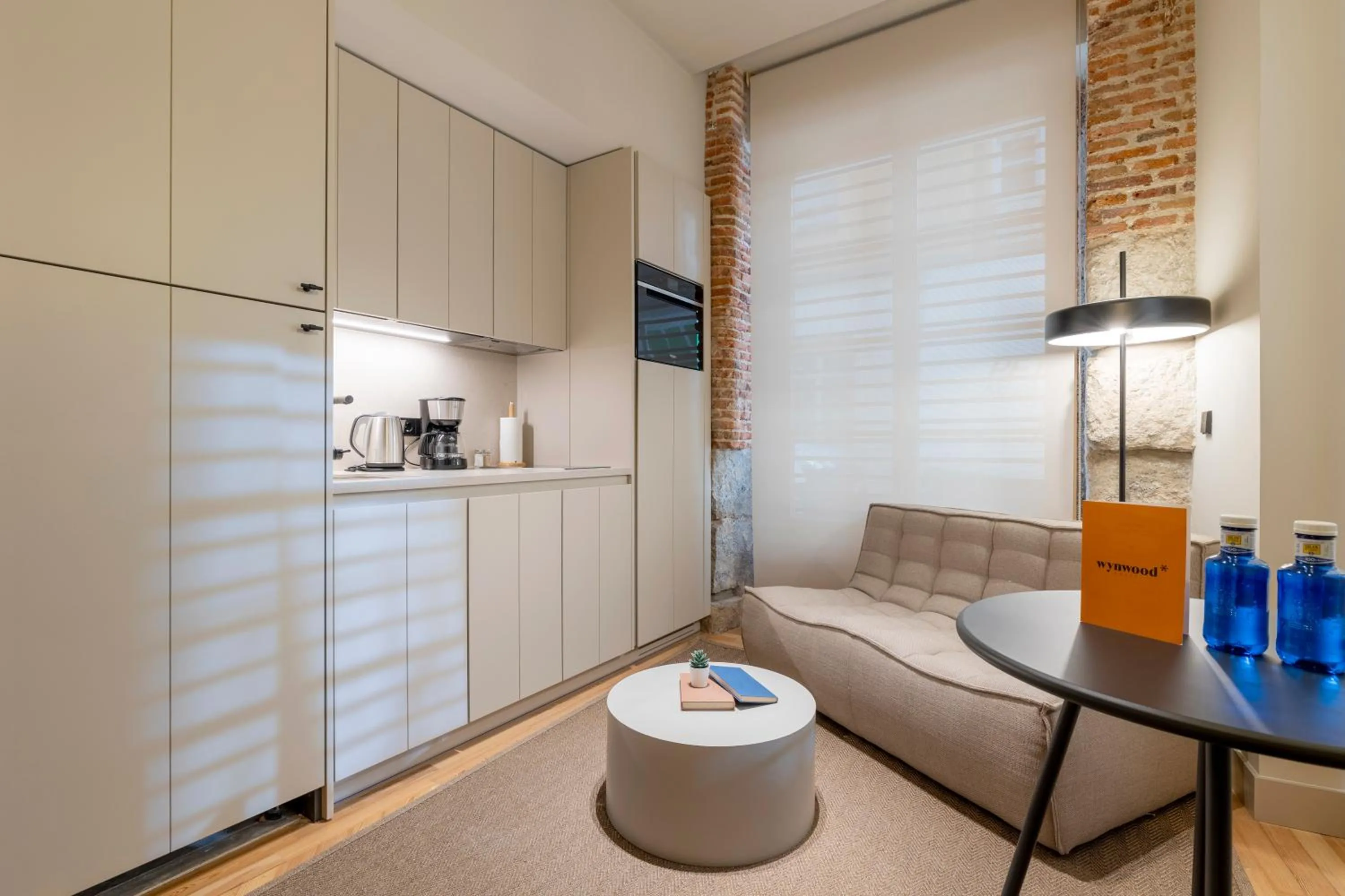 Living room in Rio by Wynwood House