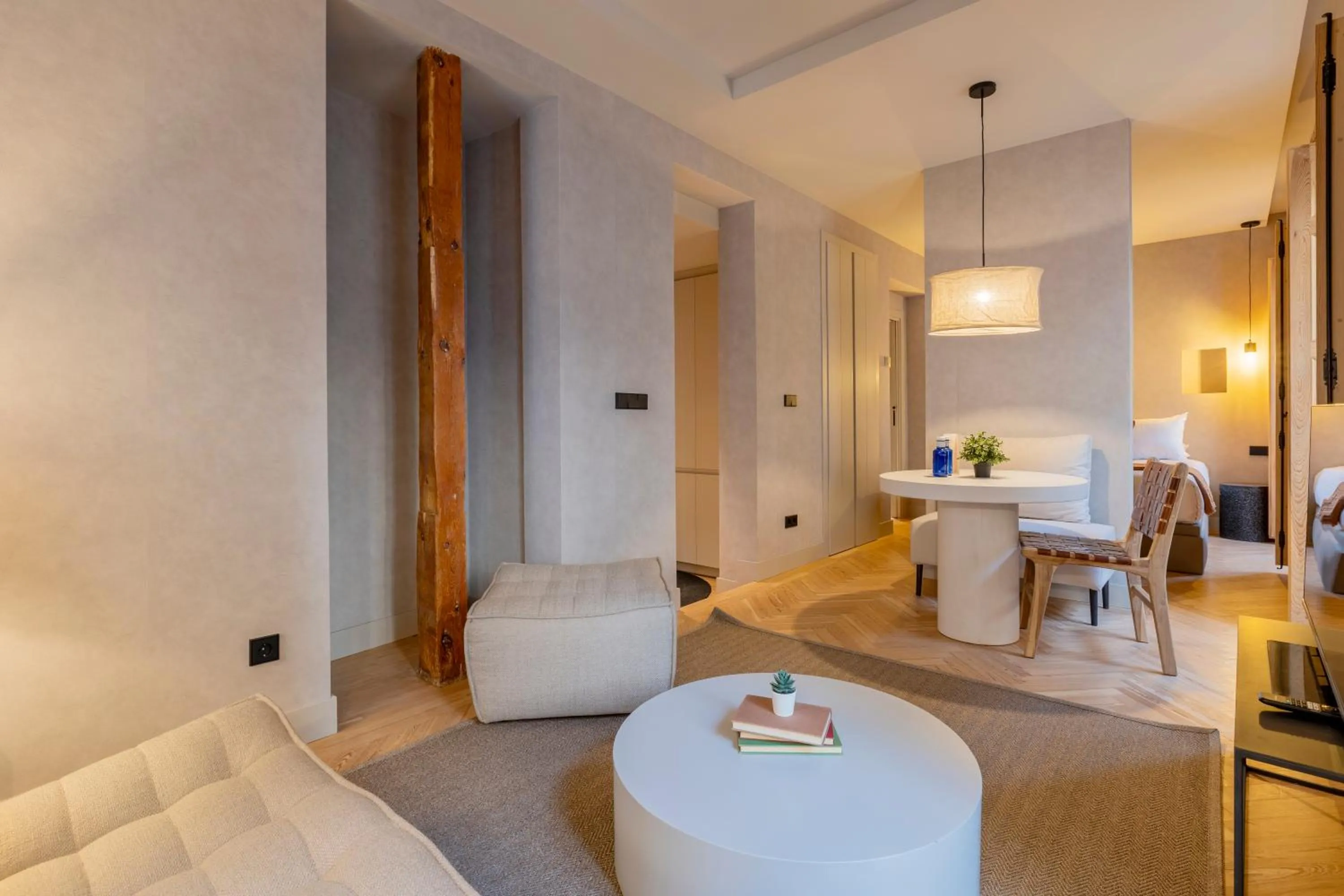 Living room in Rio by Wynwood House