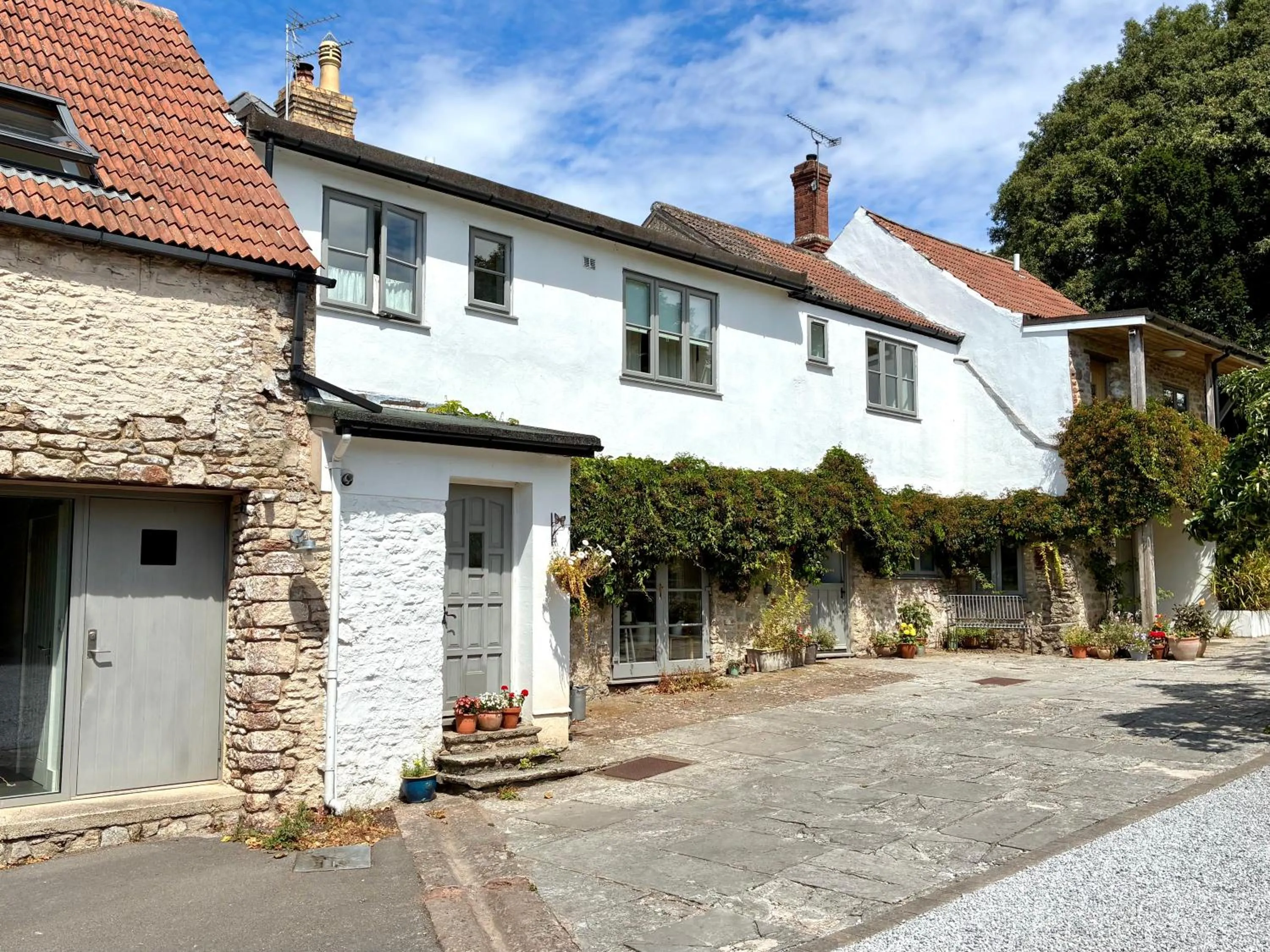 Property building in Westbury Cross House Bed & Breakfast