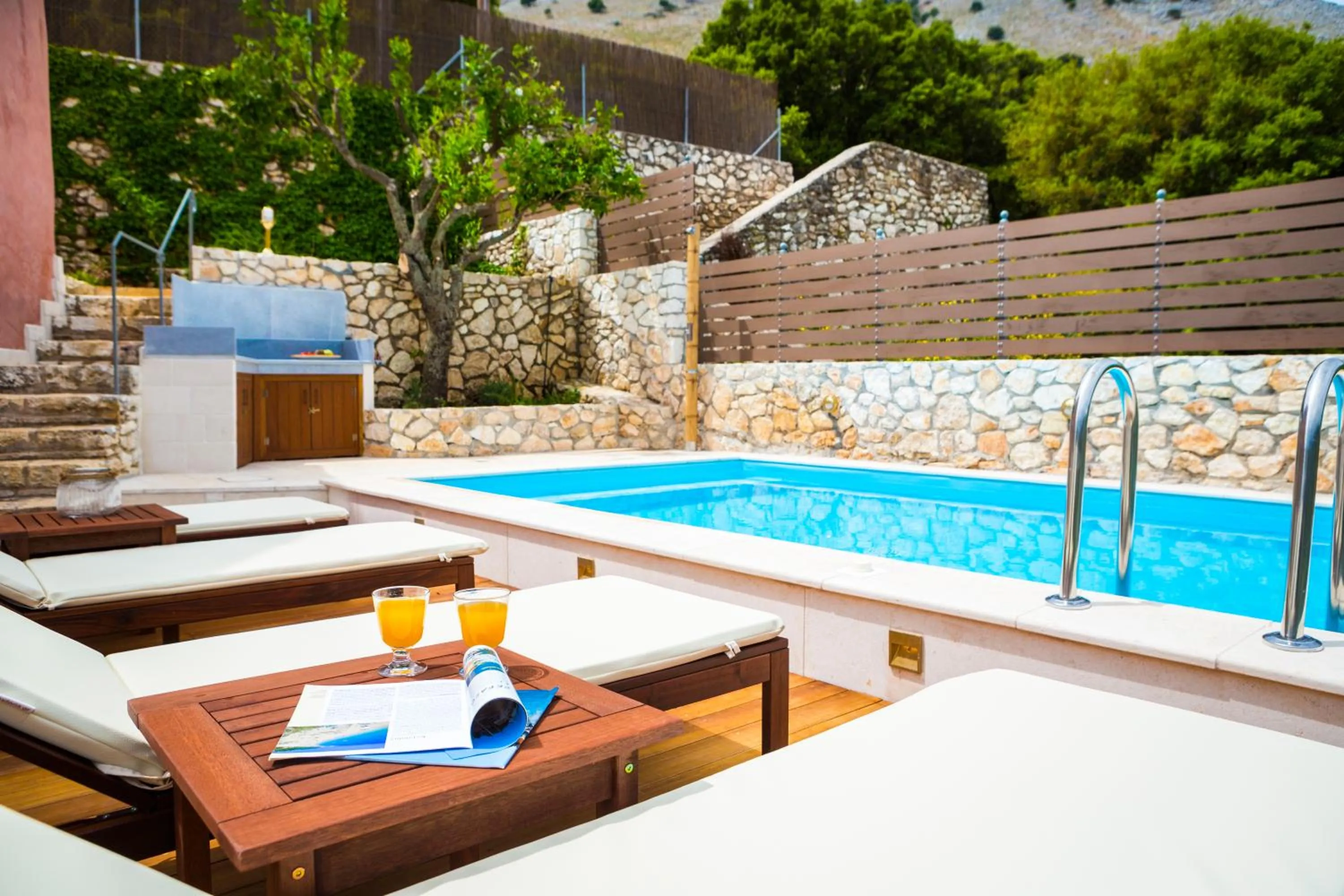 Iconic Villas - Villa Vada