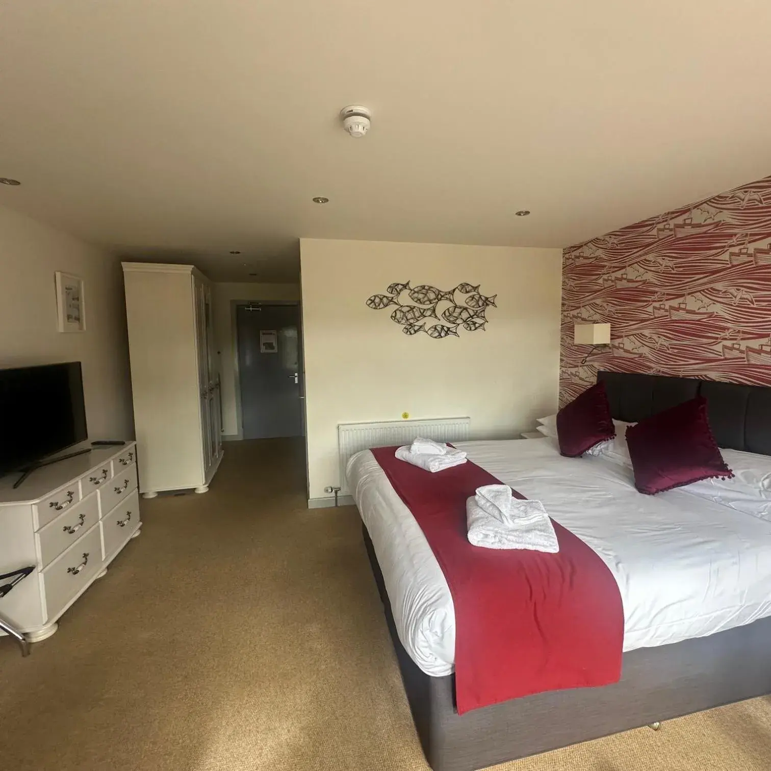 Double Room with Private Bathroom in Waveney Inn & Hotel Double Room with Private Bathroom in Waveney Inn & Hotel