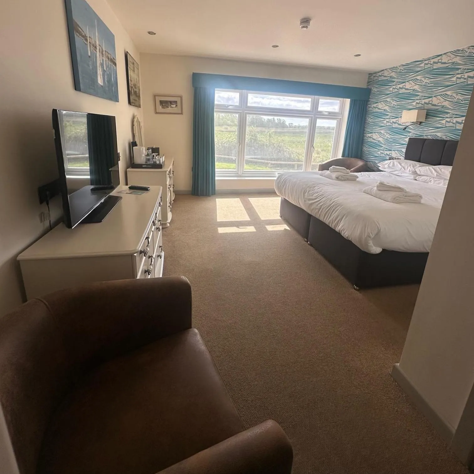 Bedroom in Waveney Inn & Hotel