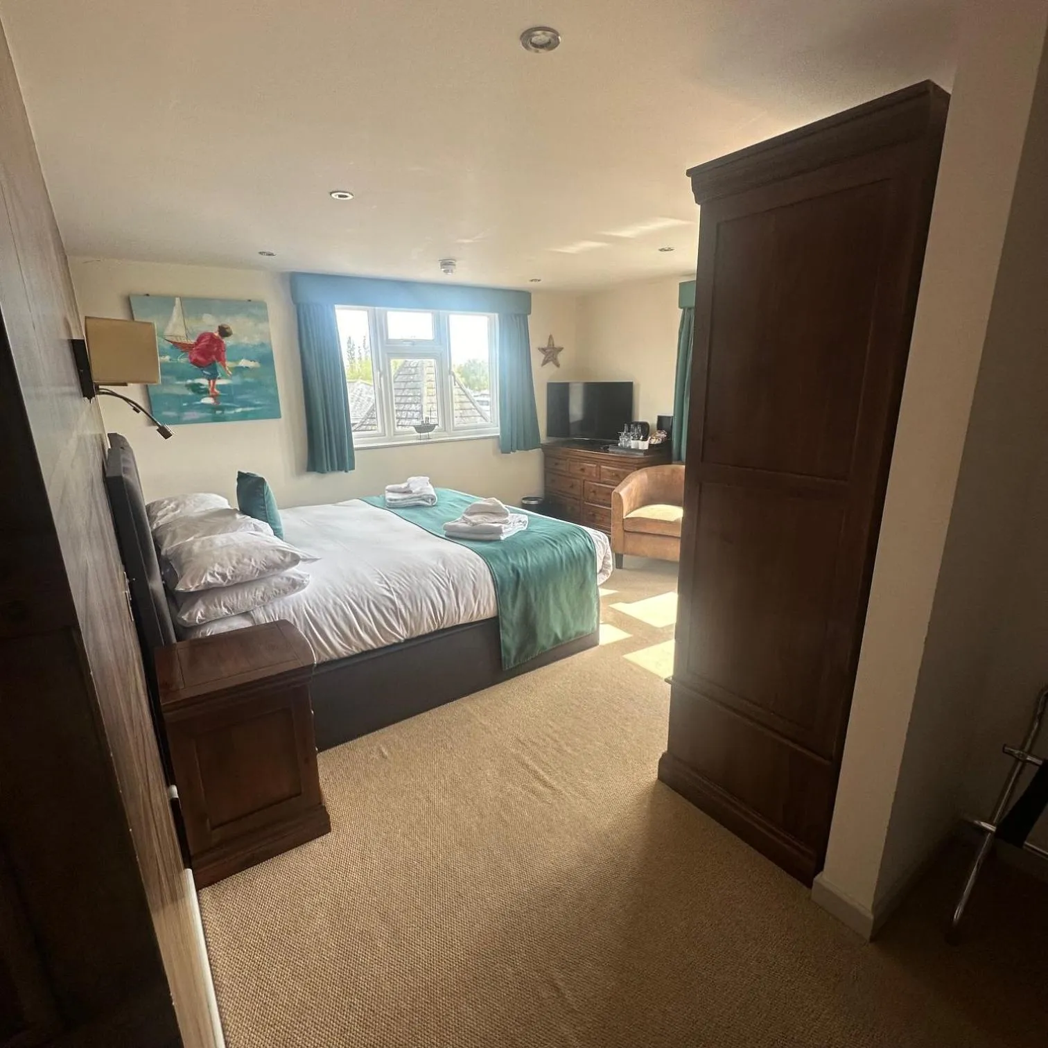 Bedroom in Waveney Inn & Hotel