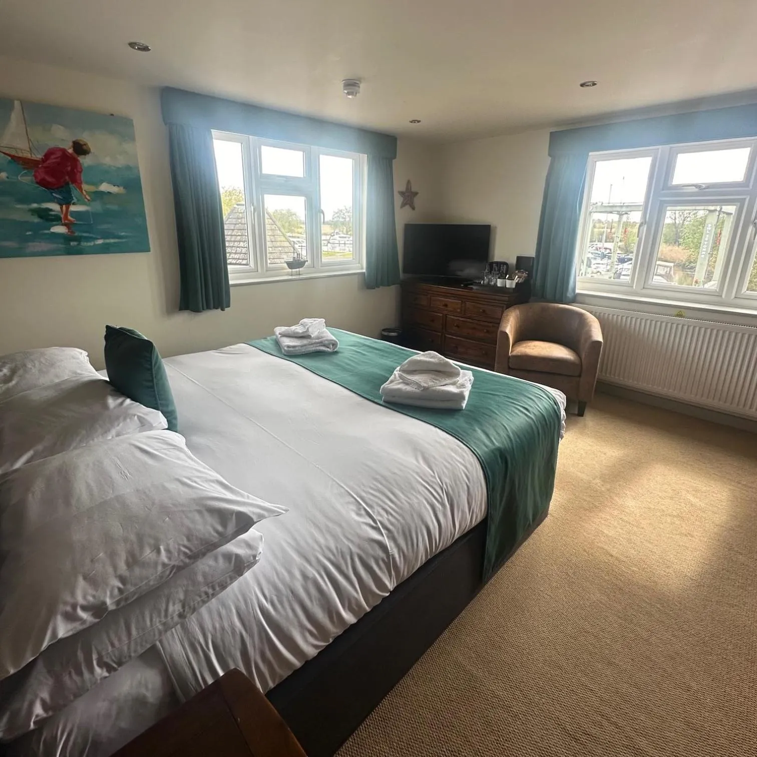 Bedroom in Waveney Inn & Hotel