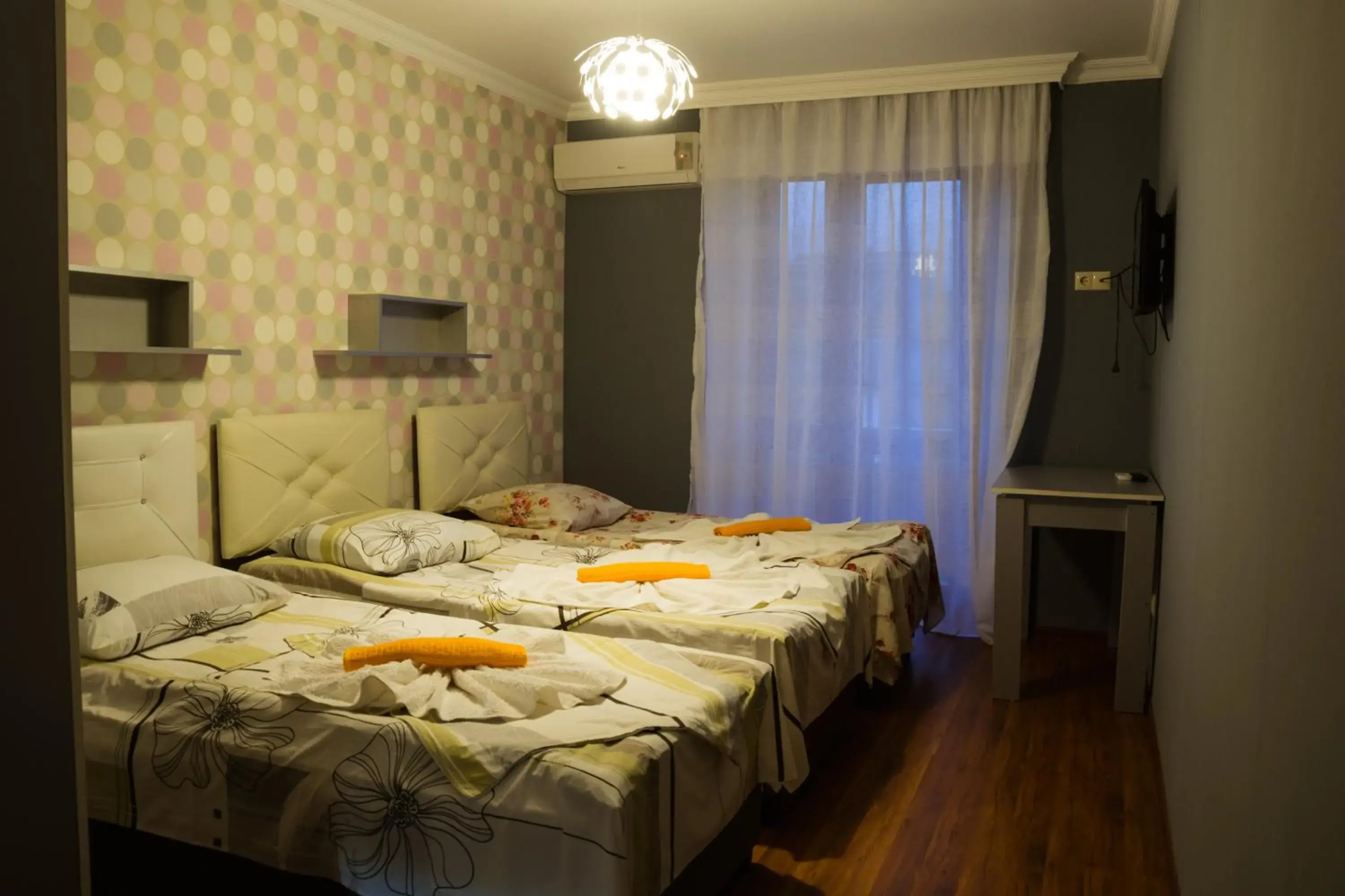 Triple Room with Balcony in Sunrise Hotel Triple Room with Balcony in Sunrise Hotel