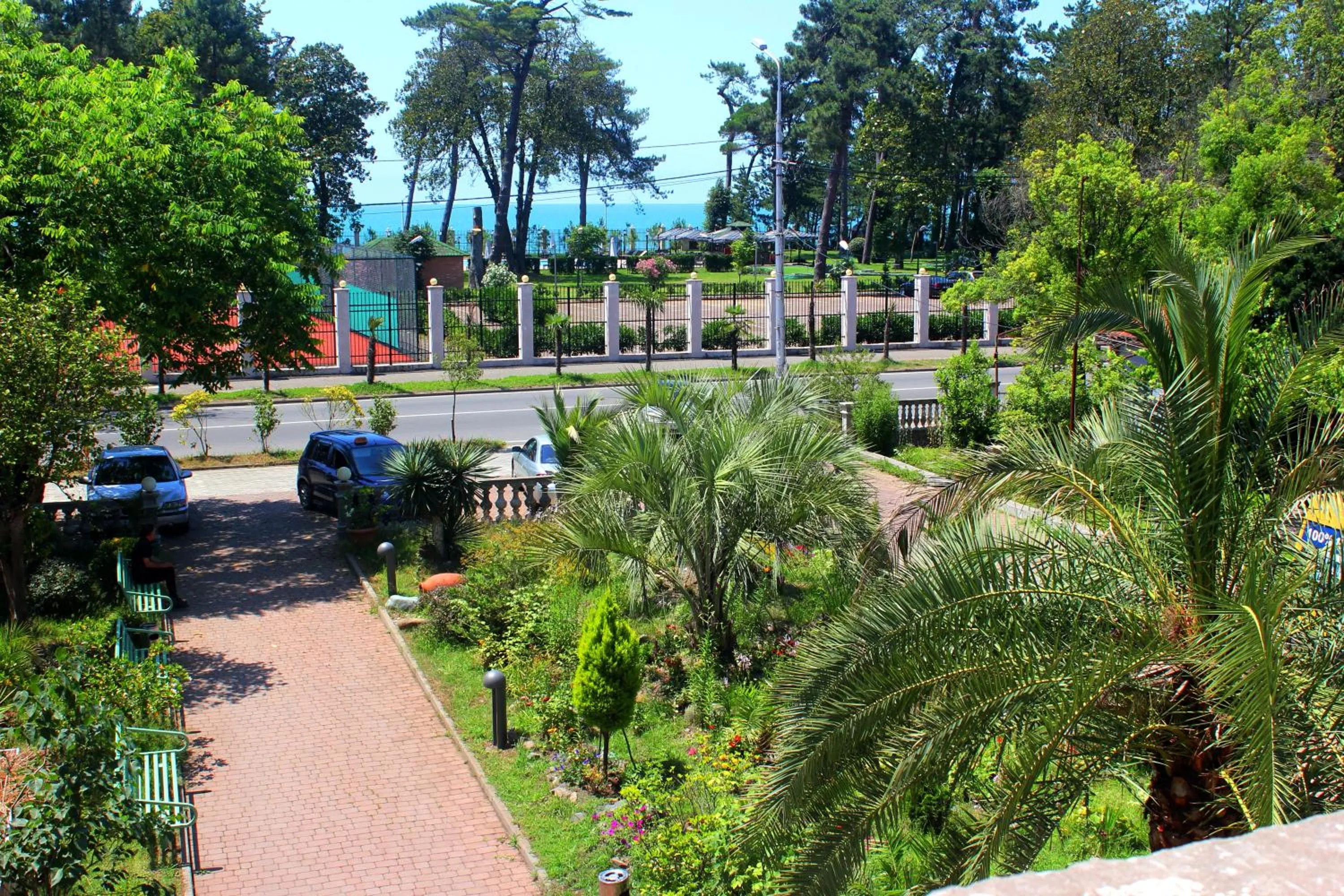 Garden in Sunrise Hotel