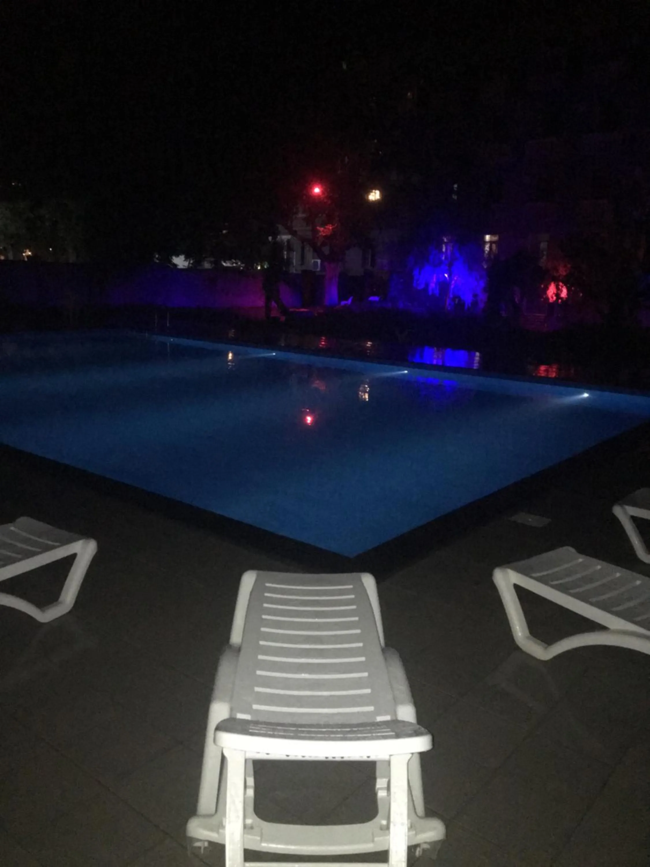 Swimming pool in Sunrise Hotel