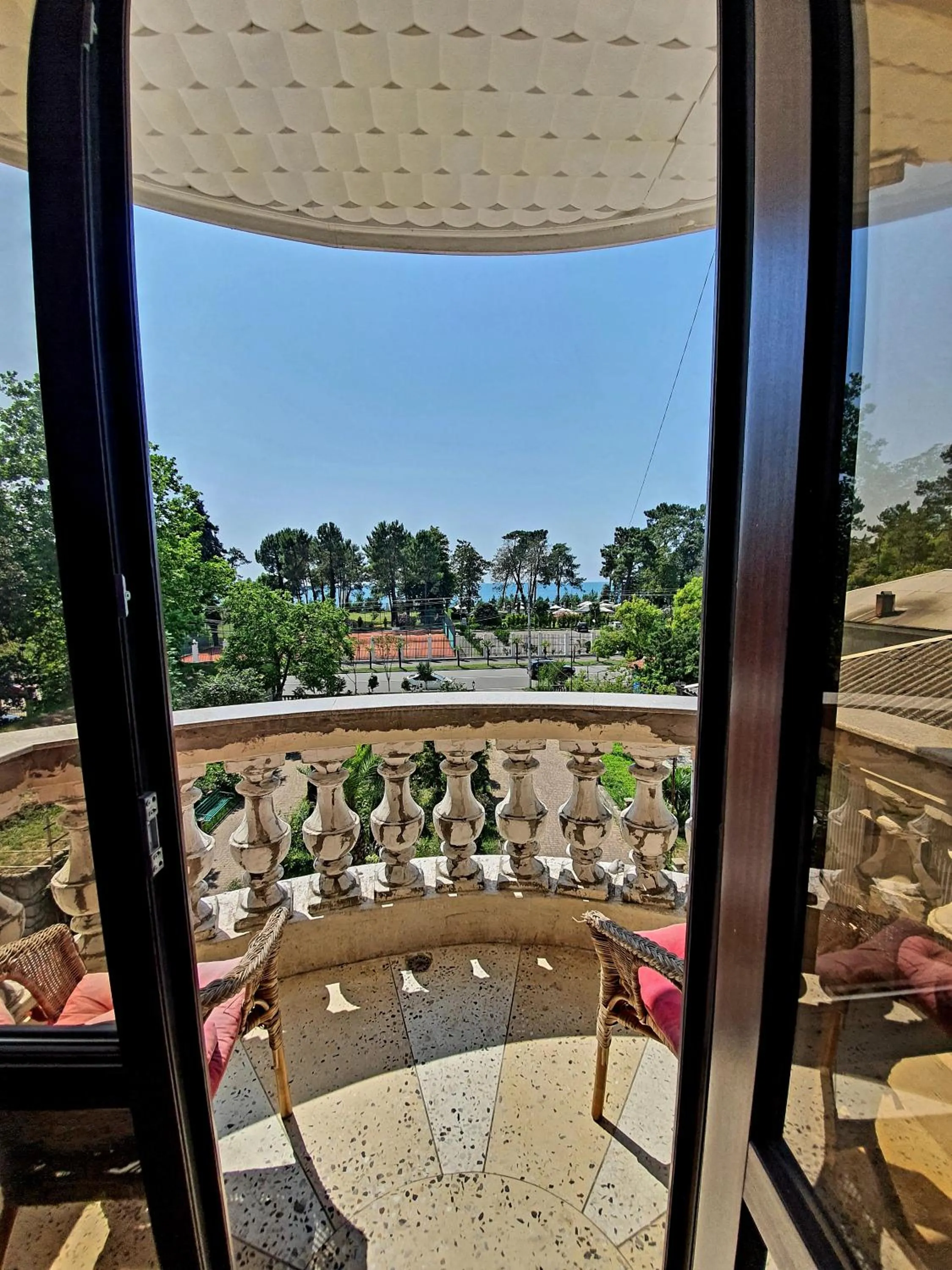 Balcony/Terrace in Sunrise Hotel