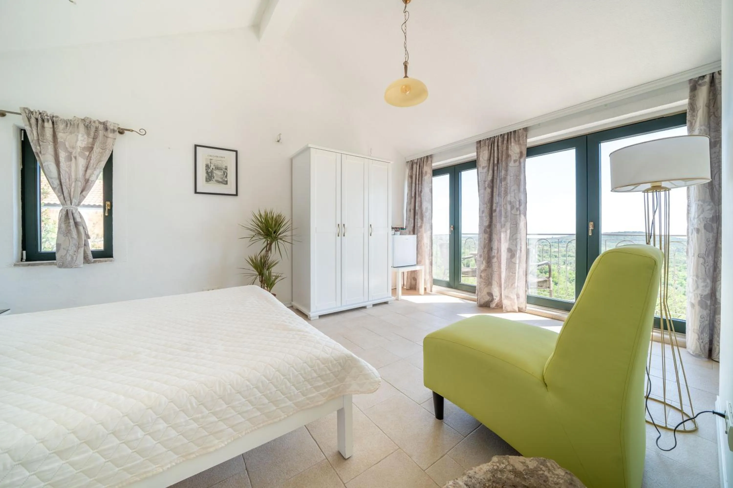 Bed in Klinci Village Resort