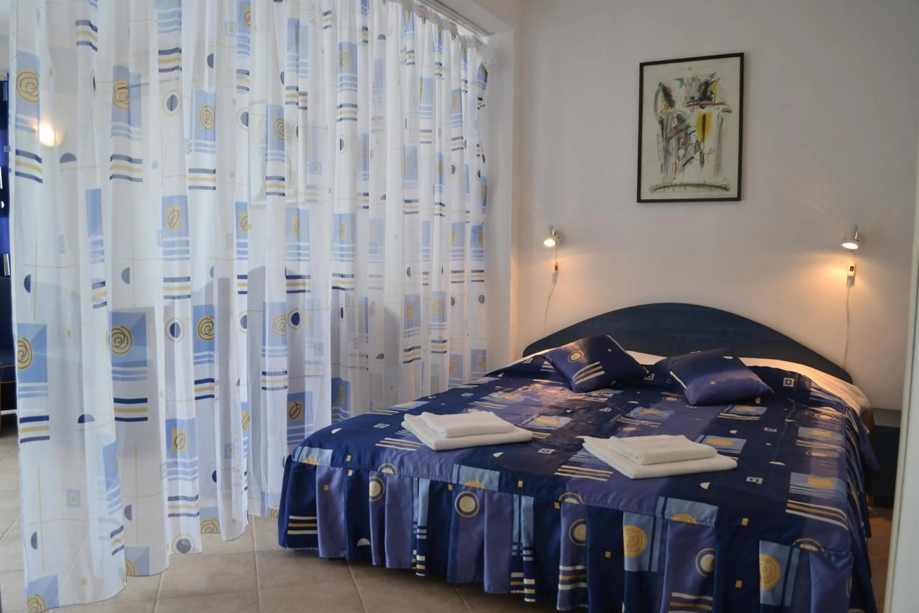 Queen Suite - single occupancy in Family Hotel Magnolia