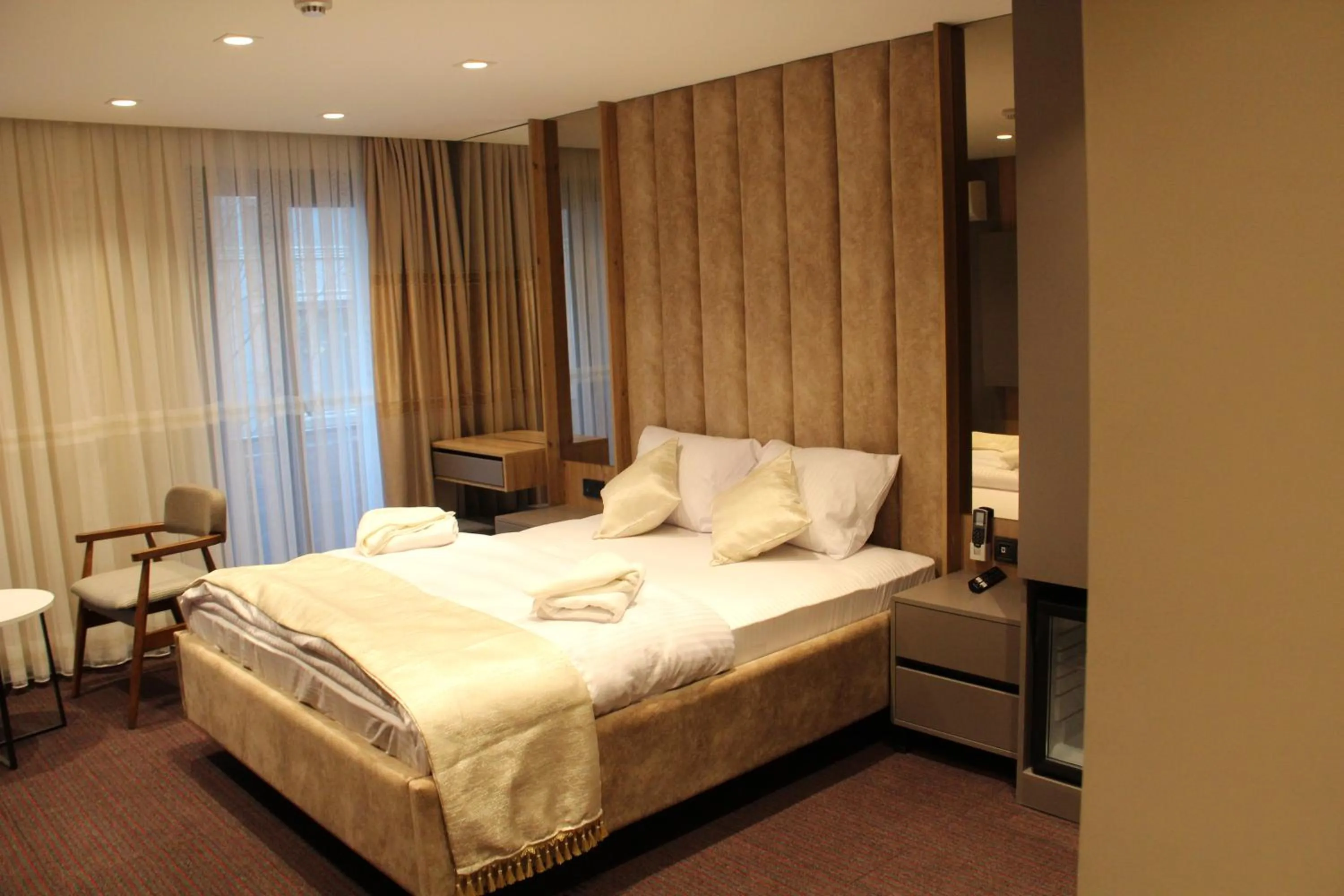 Decorative detail, Bed in Sabiha Sultan Hotel-Karakoy