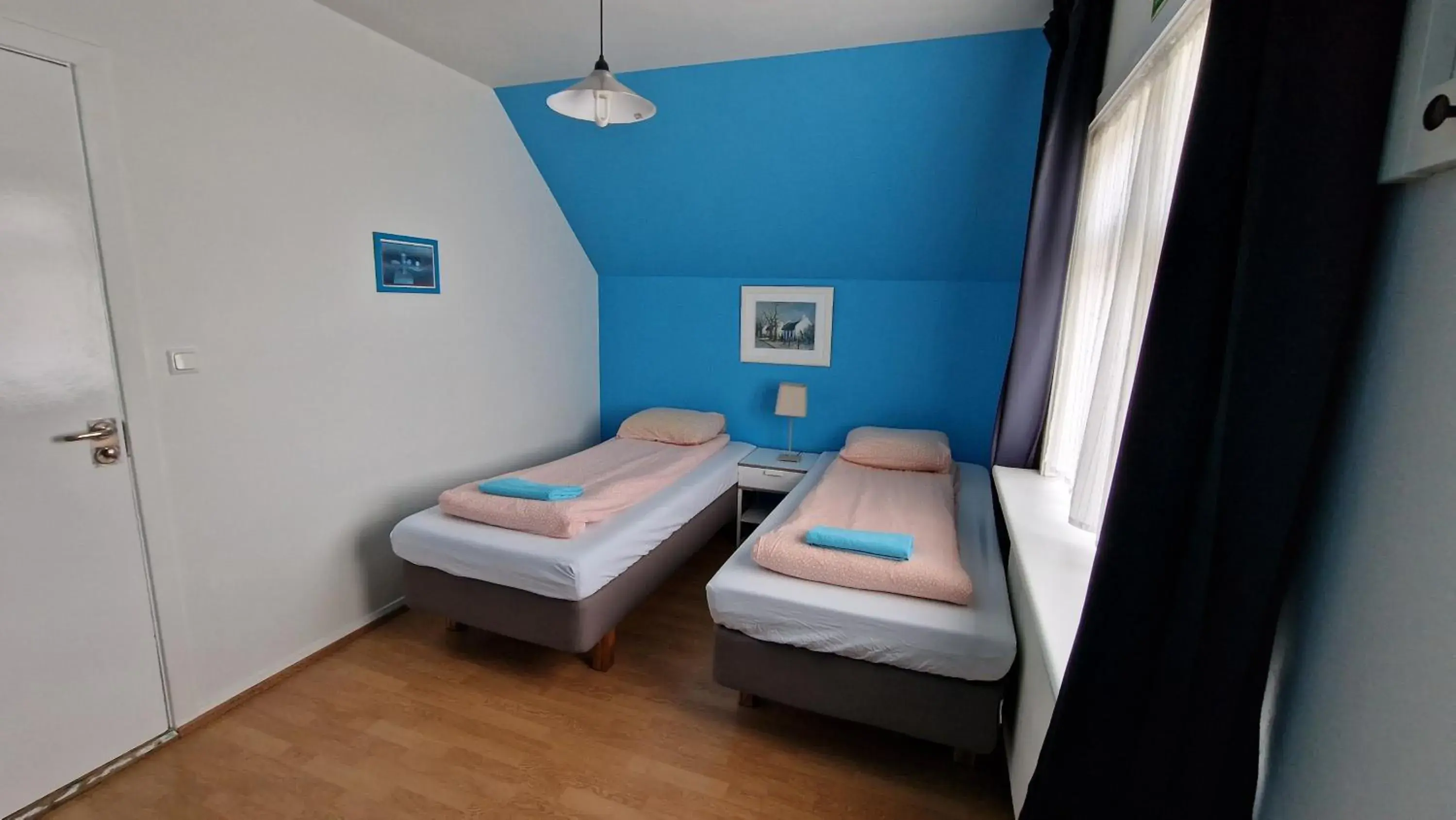 Double or Twin Room with Shared Bathroom in Grundarfjördur Hostel Double or Twin Room with Shared Bathroom in Grundarfjördur Hostel