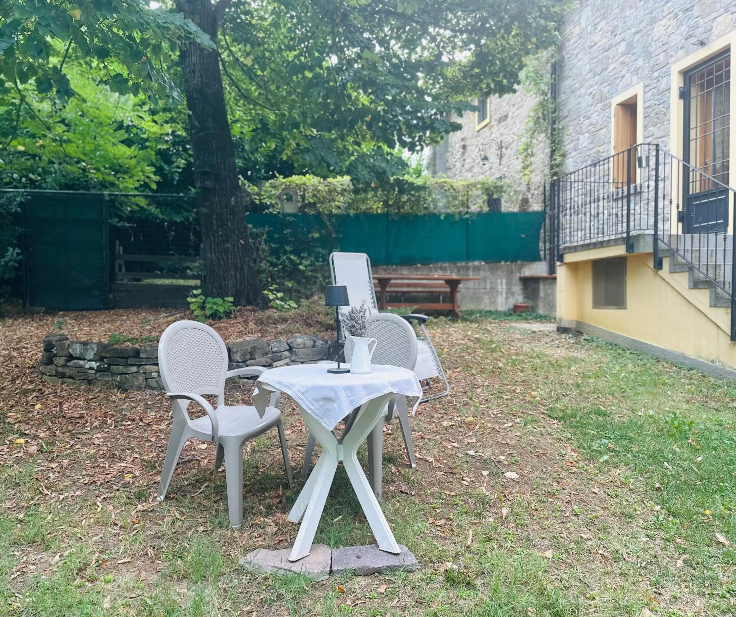 Inner courtyard view in Castello San Romano