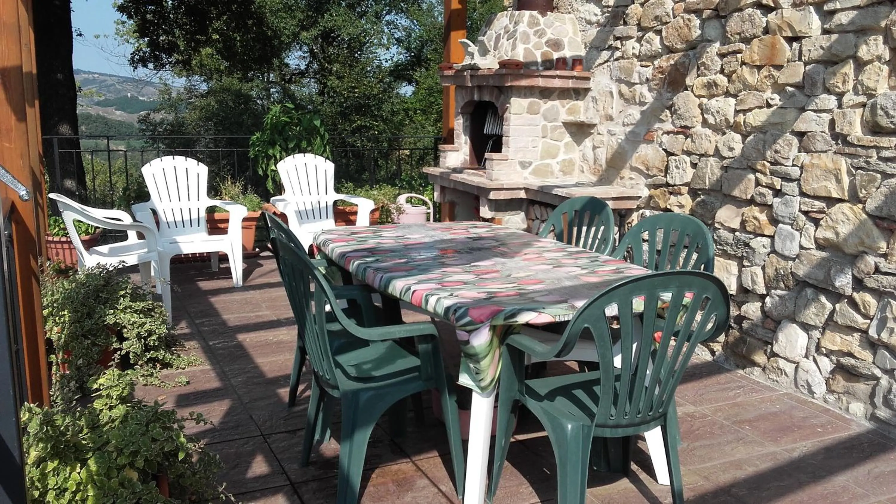 Property building in Castello San Romano