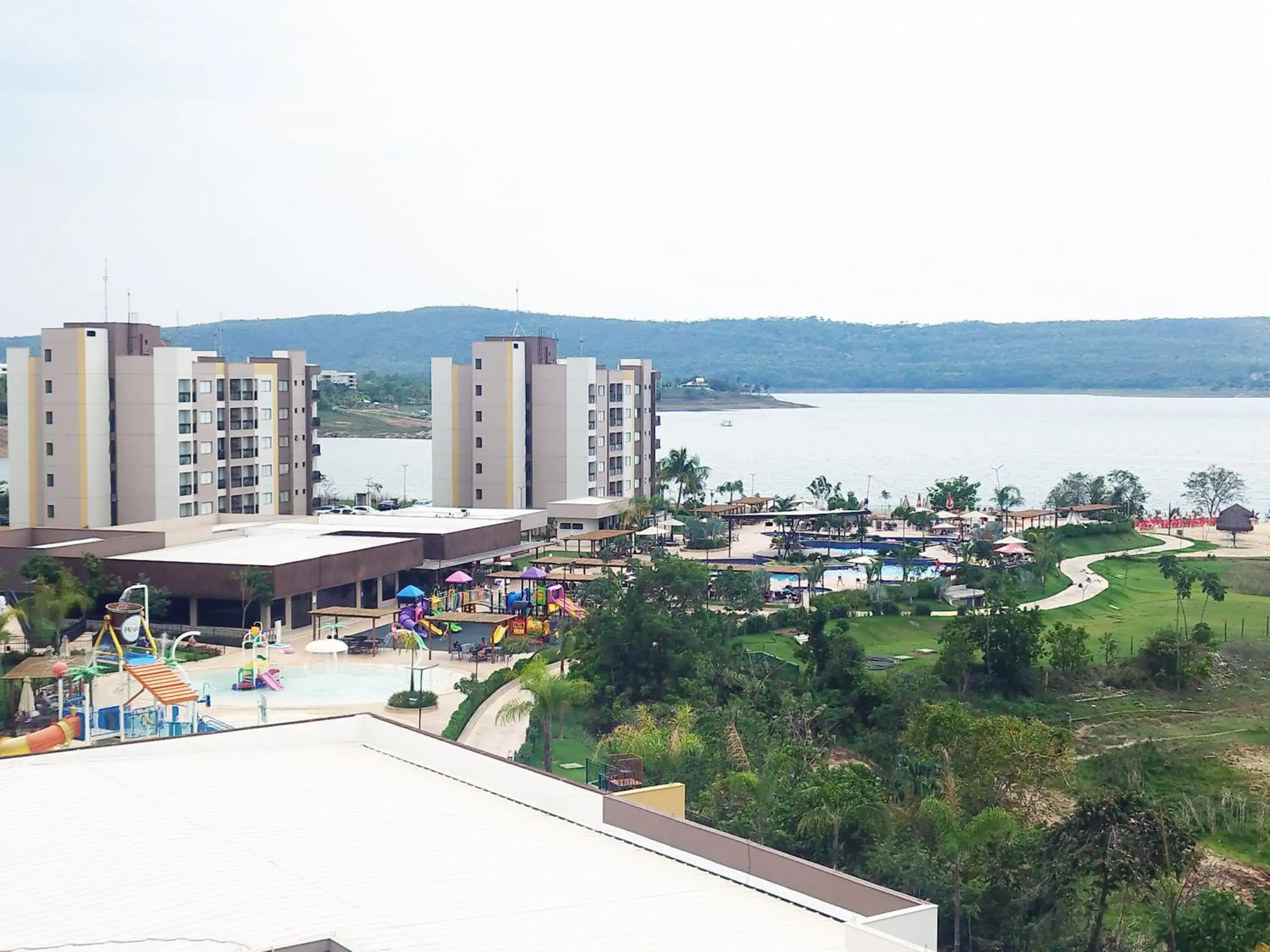 Lake view in Prive Praias do Lago EcoResort Lake view in Prive Praias do Lago EcoResort