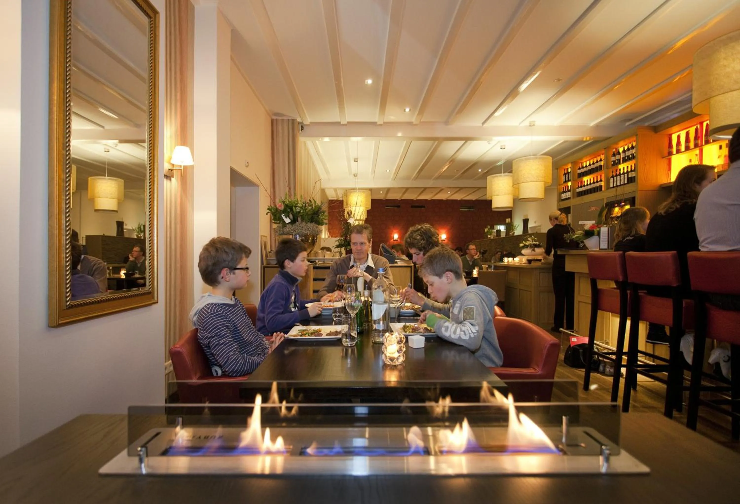 Restaurant/places to eat in Hotel Veere