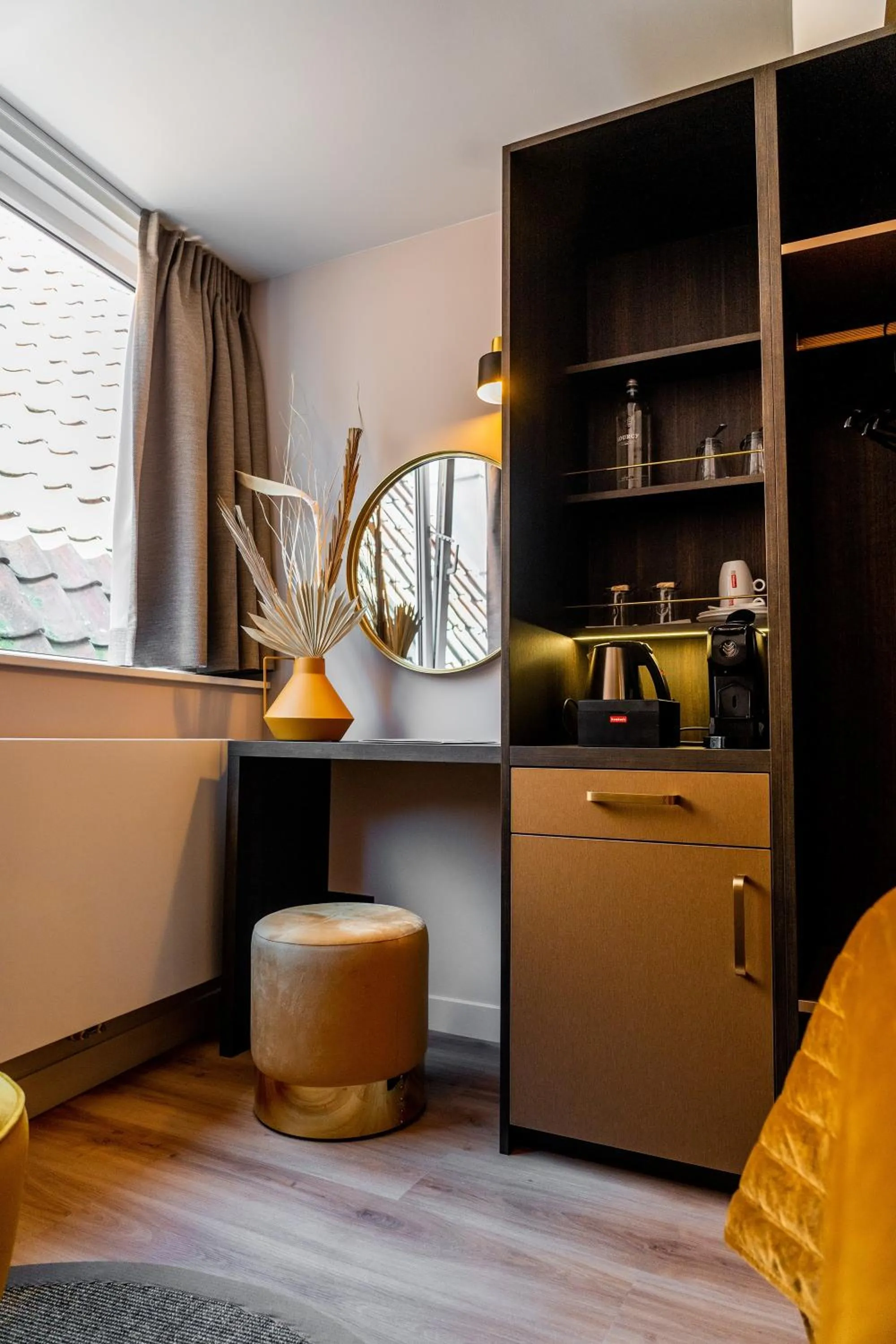 Coffee/tea facilities in Hotel Veere