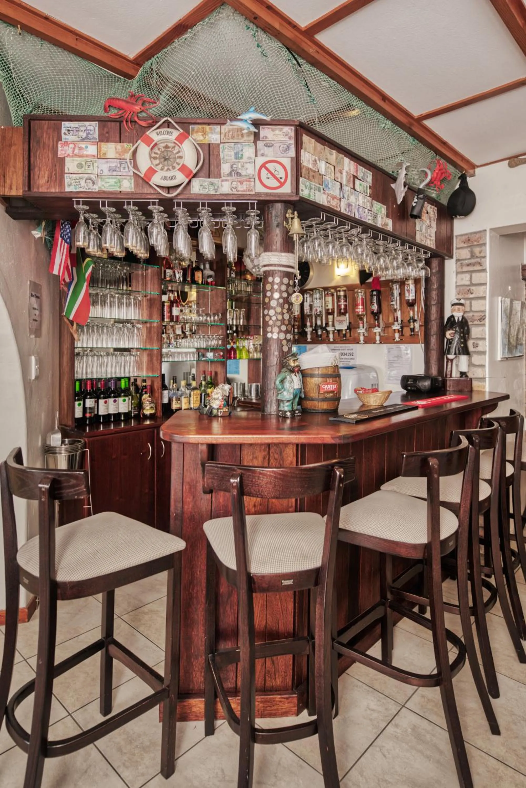 Lounge or bar in Mermaid Guest House