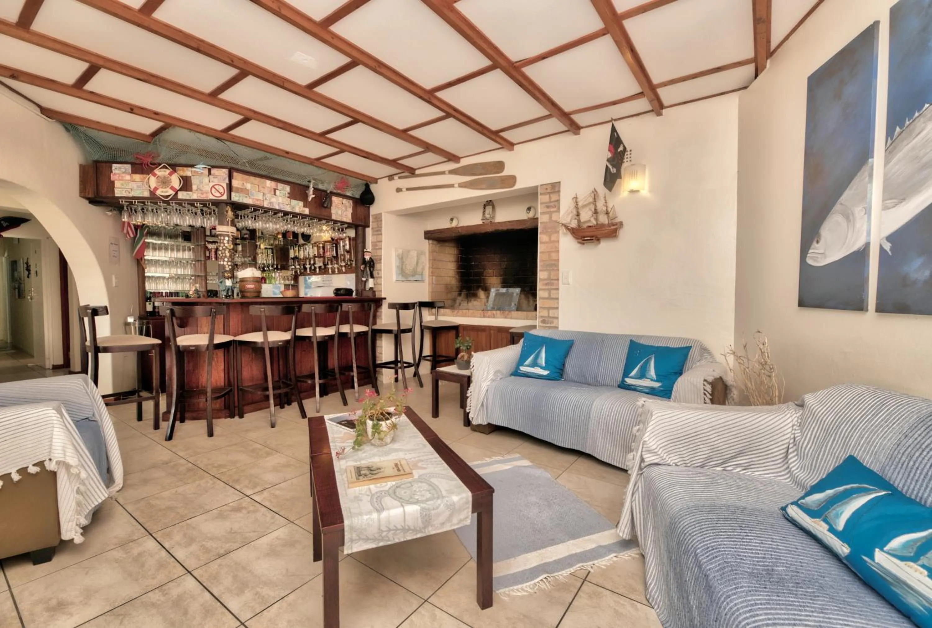 Lounge or bar in Mermaid Guest House