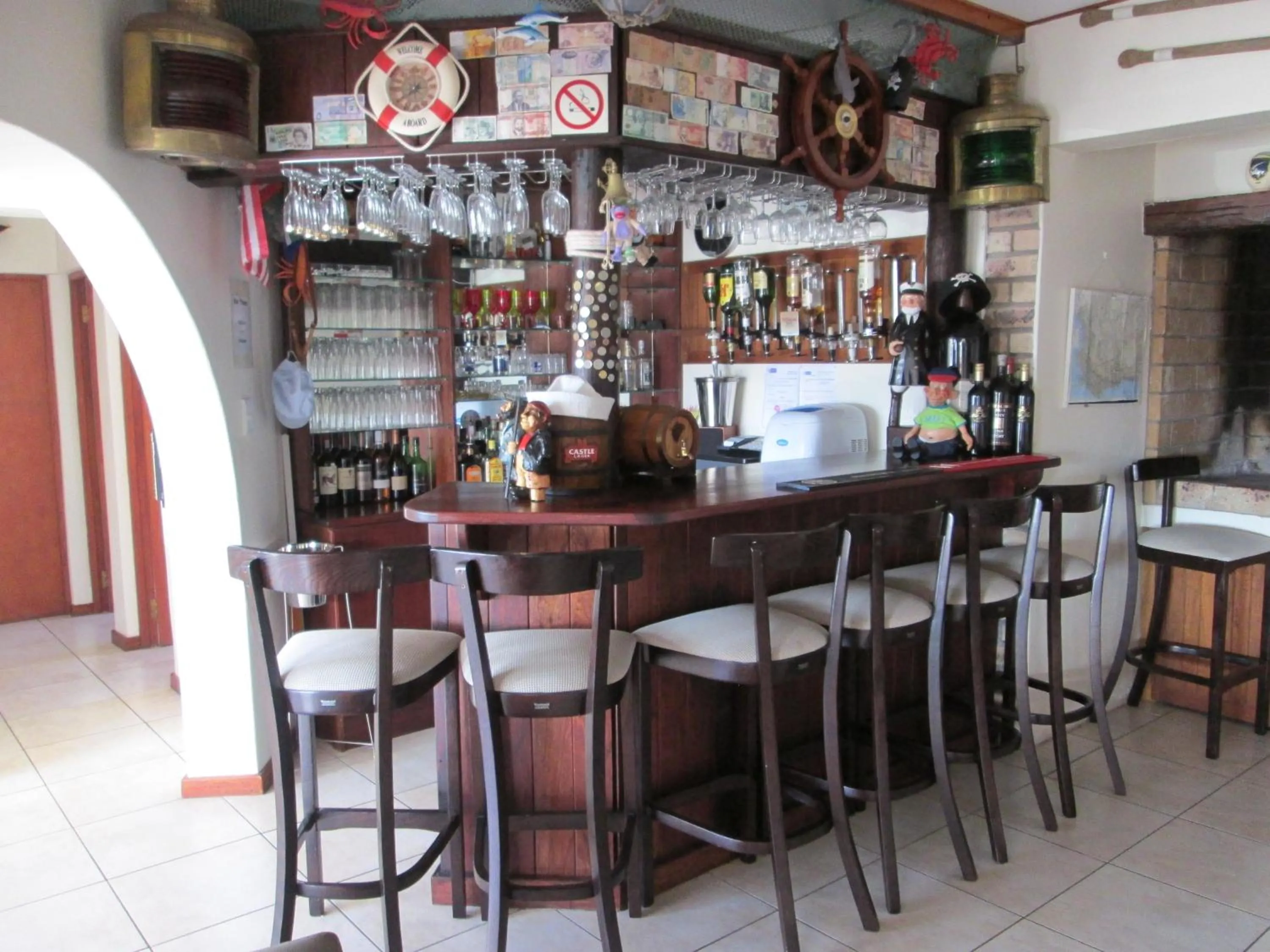 Lounge or bar in Mermaid Guest House